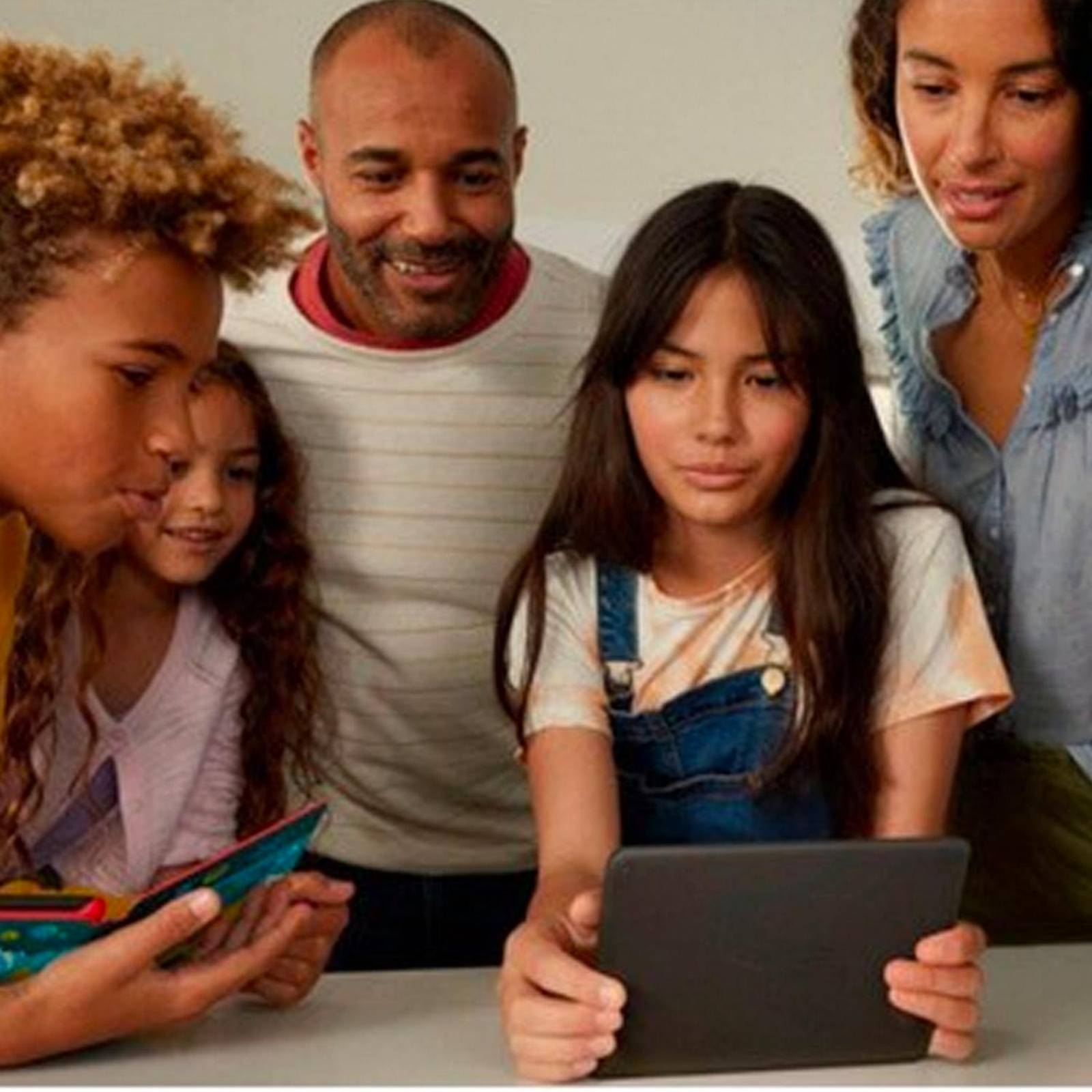 Tablet Amazon Fire HD 8" 32 GB Black Reacondicionado 