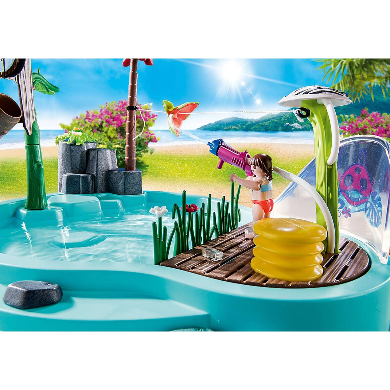 Playmobil Family fun: Piscina Divertida Con Rociador De Agua 70610 