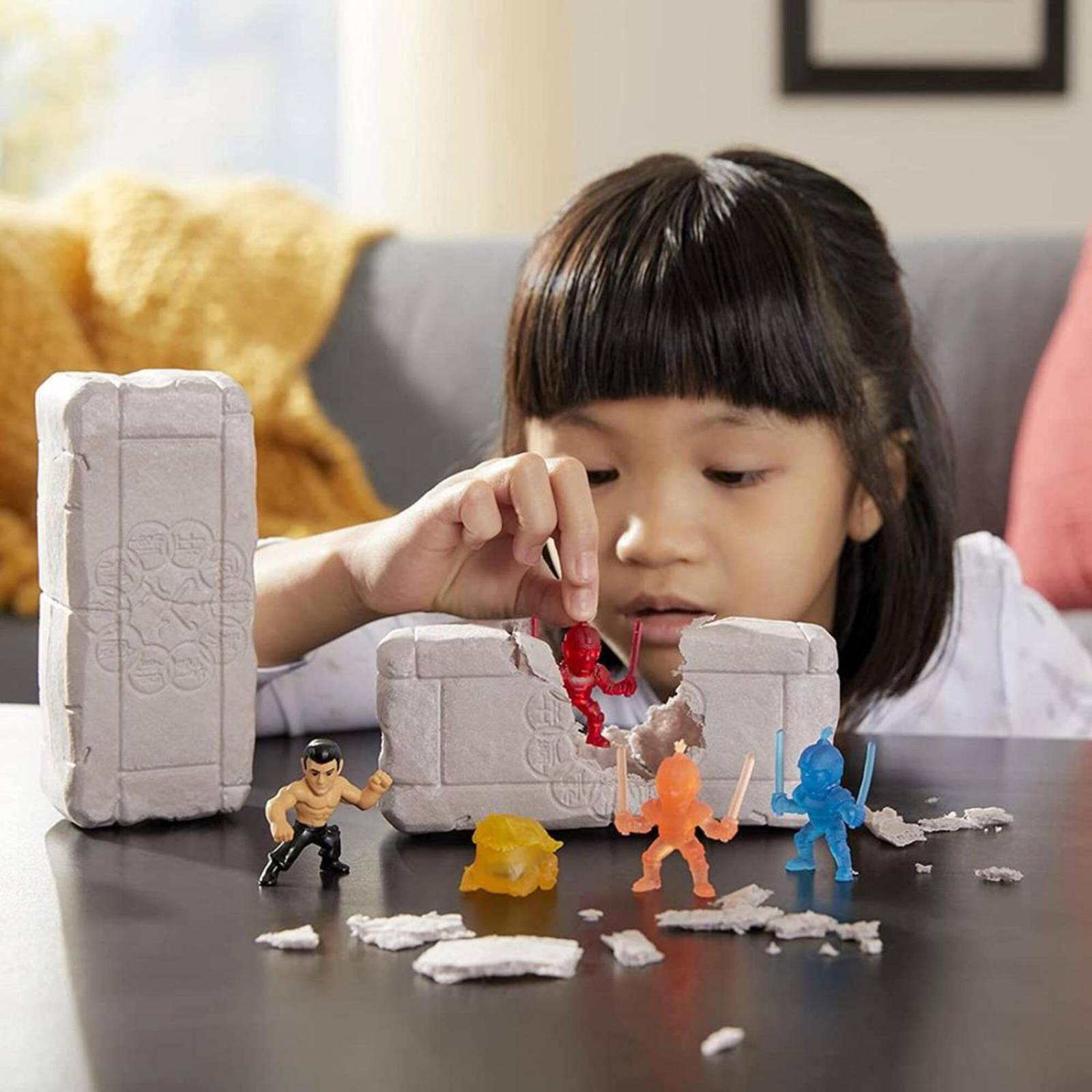 Marvel: Shang Chi La Leyenda De Los 10 Anillos - Rompe Ladrillo Personajes Sorpresa 