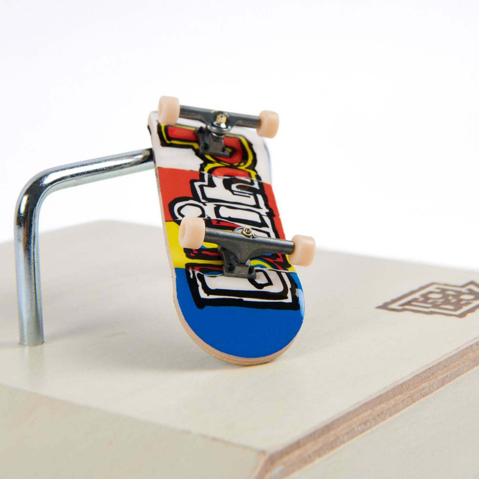 Tech Deck: Set Shered Pyremid - Patineta Blind Y Rampa 