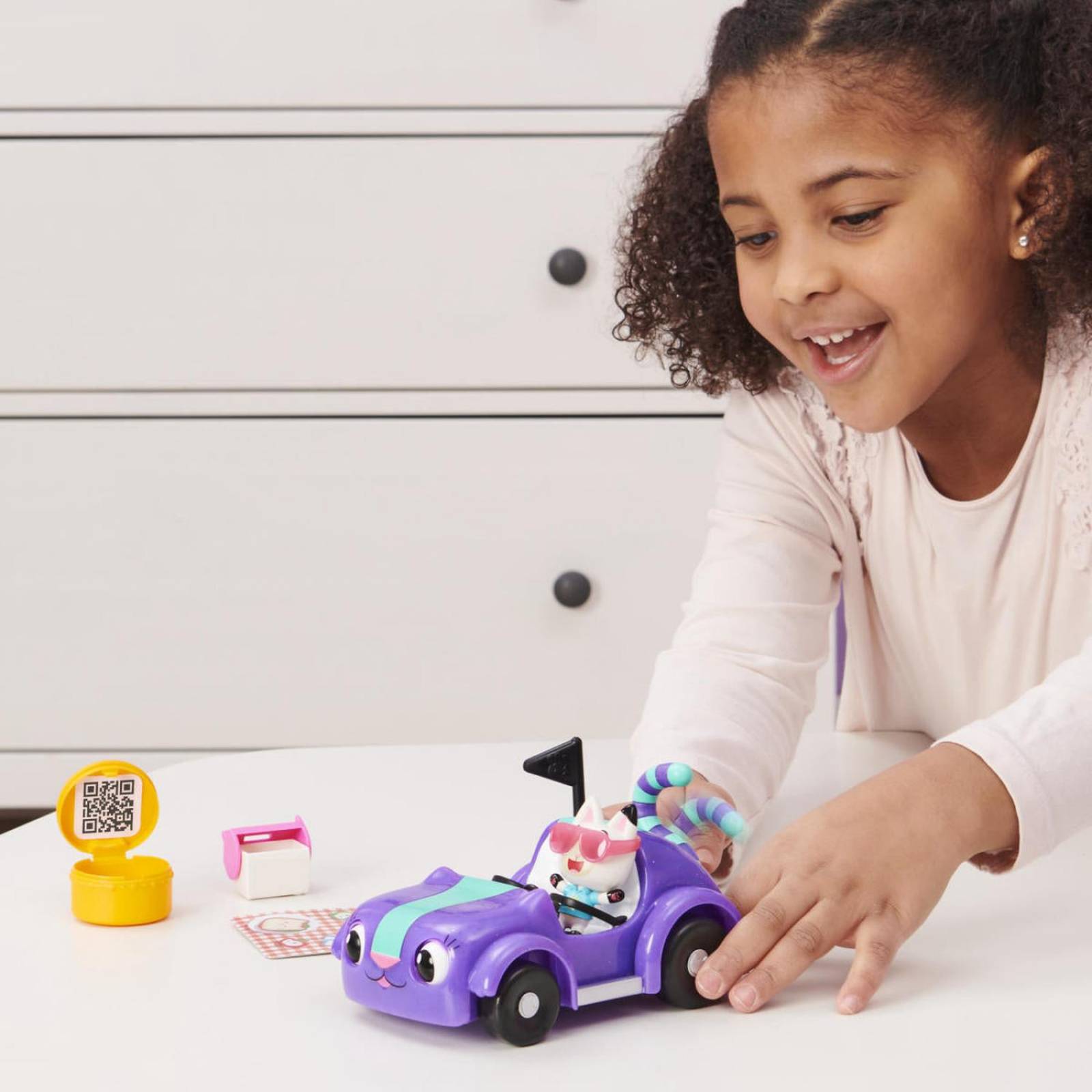 Gabbys Dollhouse: Picnic Con Carlita Y Pandy Patas 