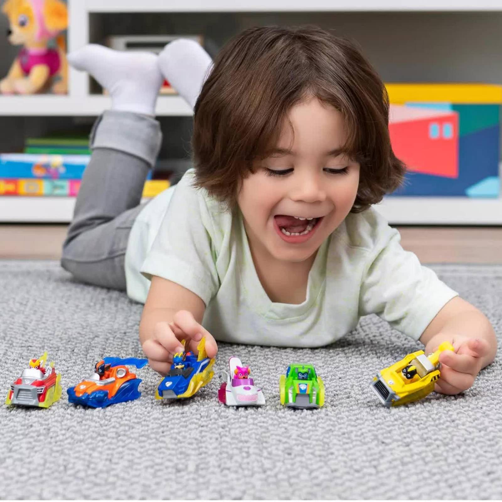 Paw Patrol: Paw Patrol Vehiculos True Metal - Rubble Super Cargado 