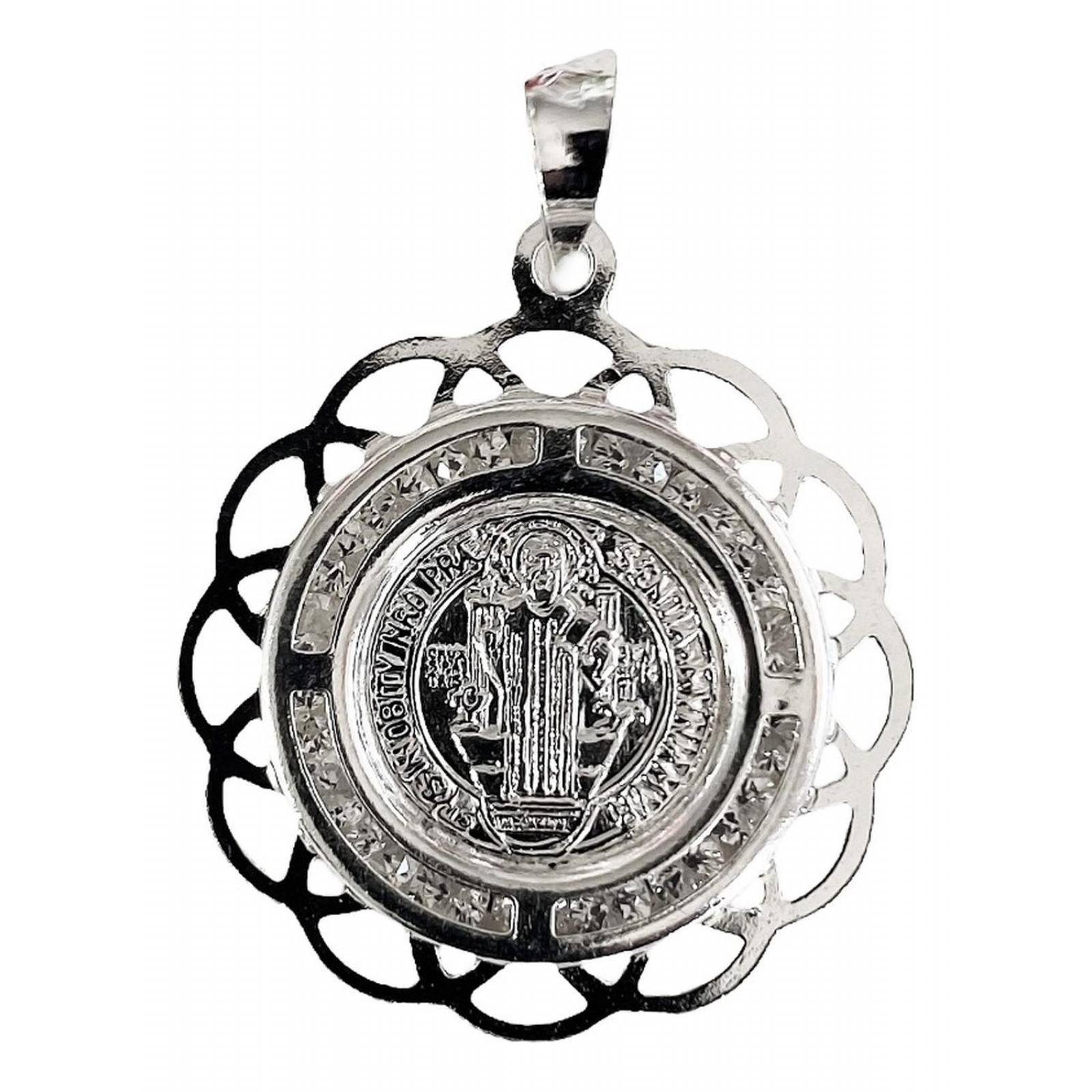 Dije Medalla San Benito Zirconias Corte Laser Plata Ley 925 Alto/Ancho: 3.1 cm x 2.4 cm Mod 2