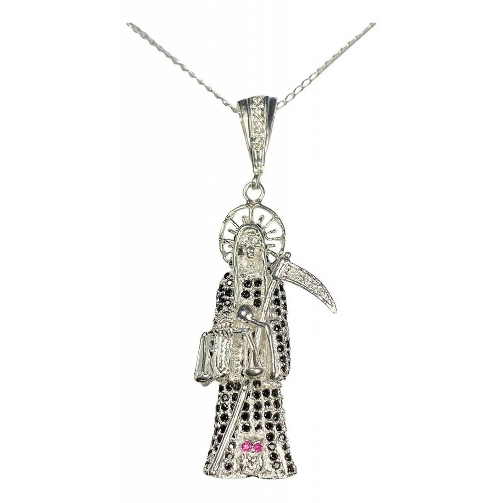 Medalla Santa Muerte Con Zirconias En Plata 925 + Cadena Alto/Ancho: 6.4 cm x 2.3 cm Plateado