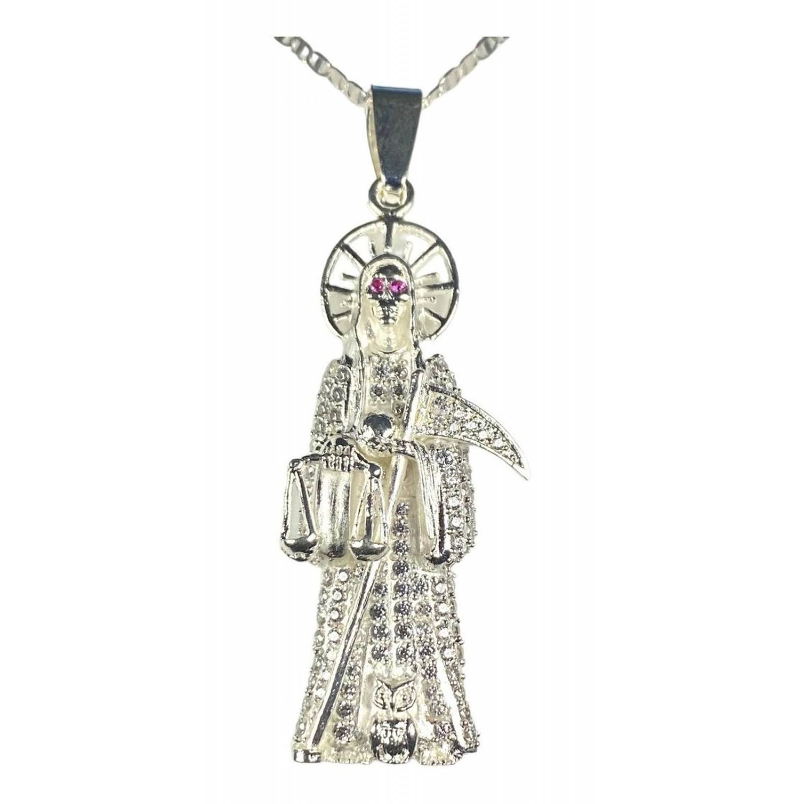 Medalla Santa Muerte Con Zirconias En Plata 925 + Cadena Alto/Ancho: 6.4 cm x 2.3 cm Blanco