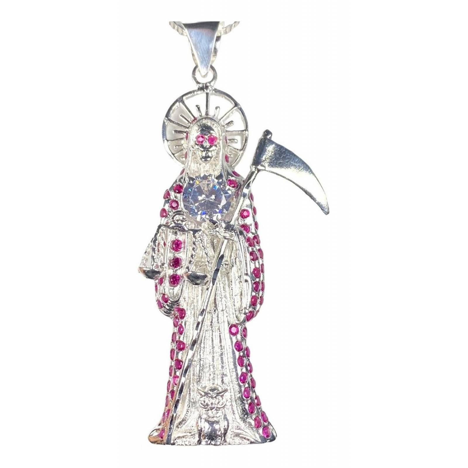 Dije Medalla Gigante Santa Muerte Con Zirconias En Plata 925 Alto/Ancho: 9 cm x 3.8 cm Fiusha