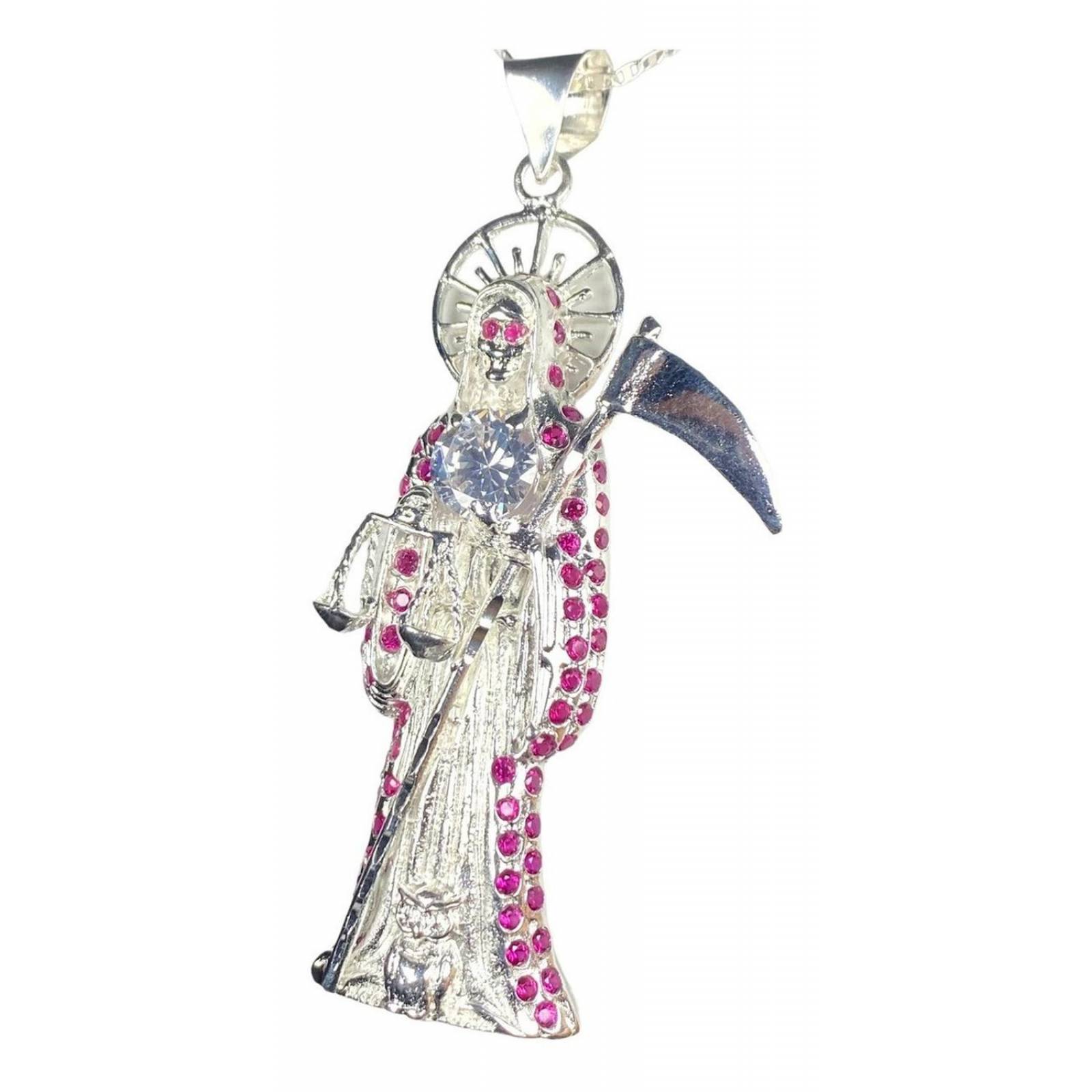 Dije Medalla Gigante Santa Muerte Con Zirconias En Plata 925 Alto/Ancho: 9 cm x 3.8 cm Fiusha