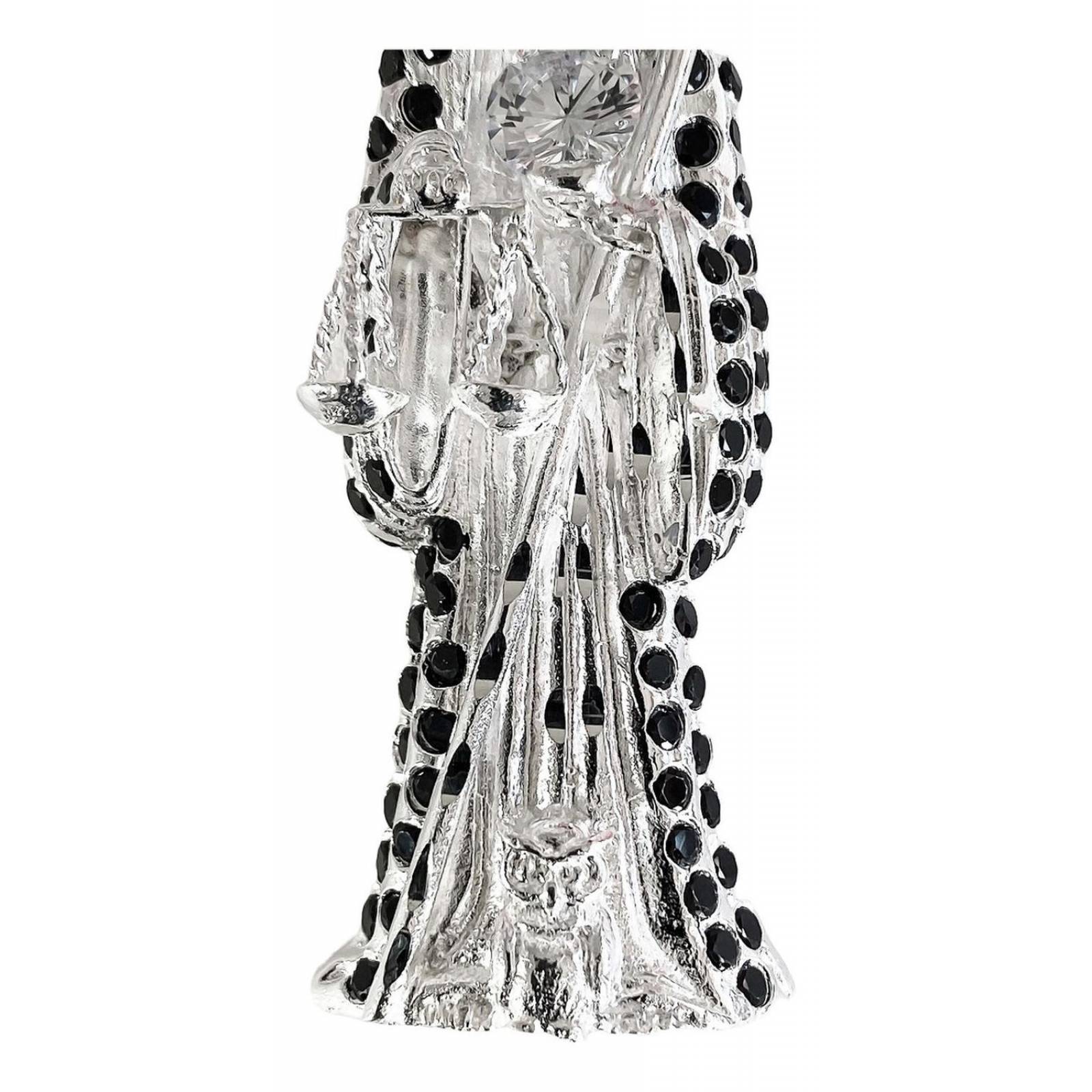 Dije Medalla Gigante Santa Muerte Con Zirconias En Plata 925 Negro Alto/Ancho: 9 cm x 3.8 cm