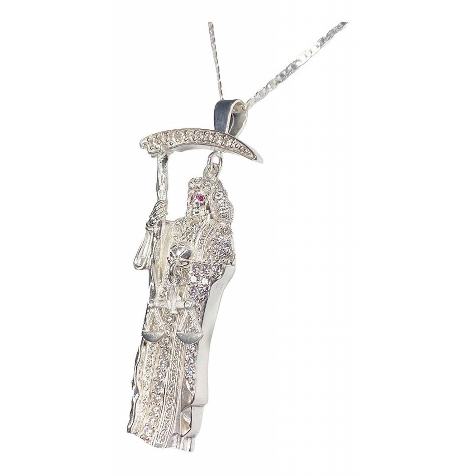 Dije Medalla Grande Santa Muerte Con Zirconias En Plata 925 Alto/Ancho: 7 cm x 2.8 cm Plateado