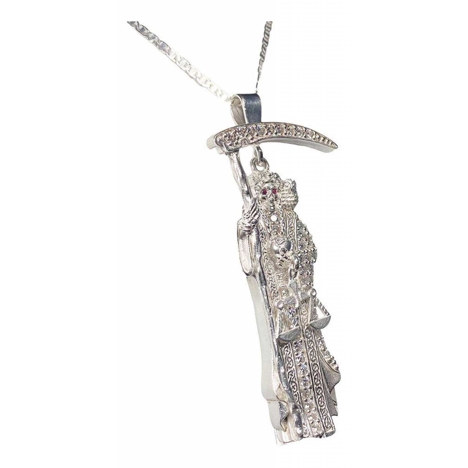 Dije Medalla Grande Santa Muerte Con Zirconias En Plata 925 Alto/Ancho: 7 cm x 2.8 cm Plateado