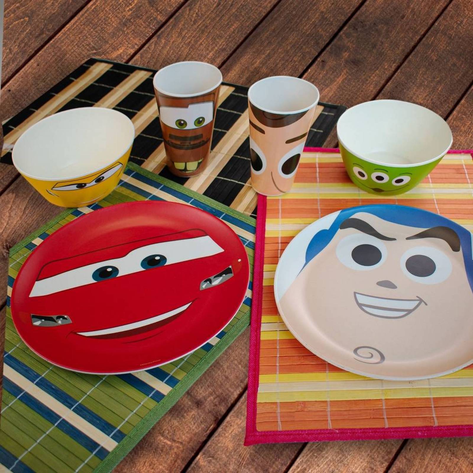 Vajilla De Bambu Niños Disney Pixar Fun Kids 12 Piezas