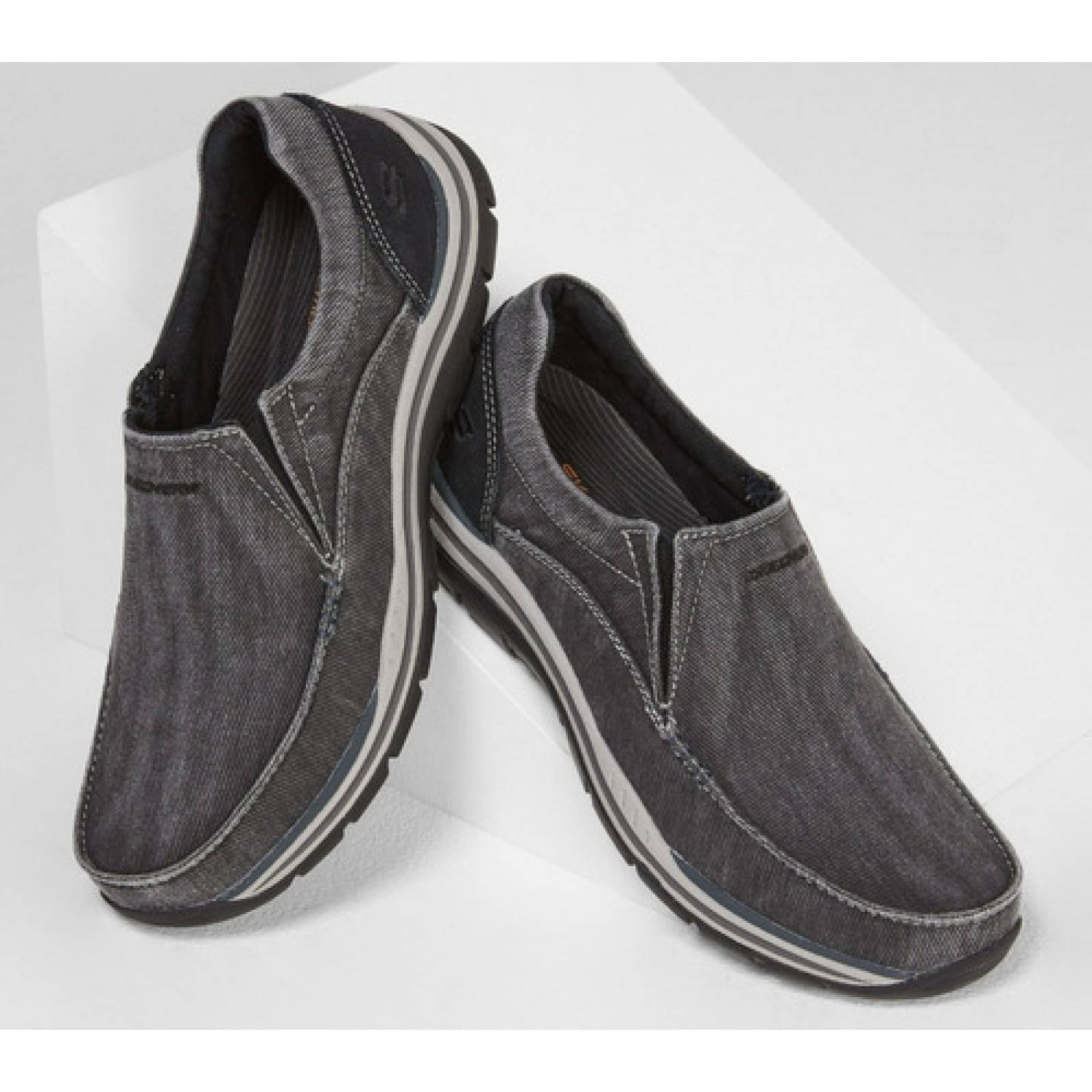 Tenis Skechers Hombre Memory Foam Relaxed Fit 64109