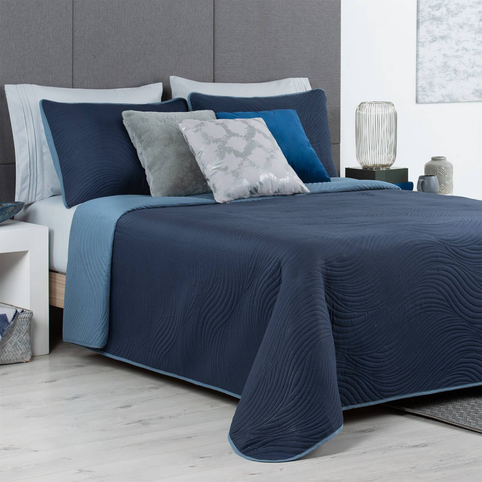 Edredón Ligero Matrimonial Doble Vista con Fundas Azul Marino - Azul REAL TEXTIL