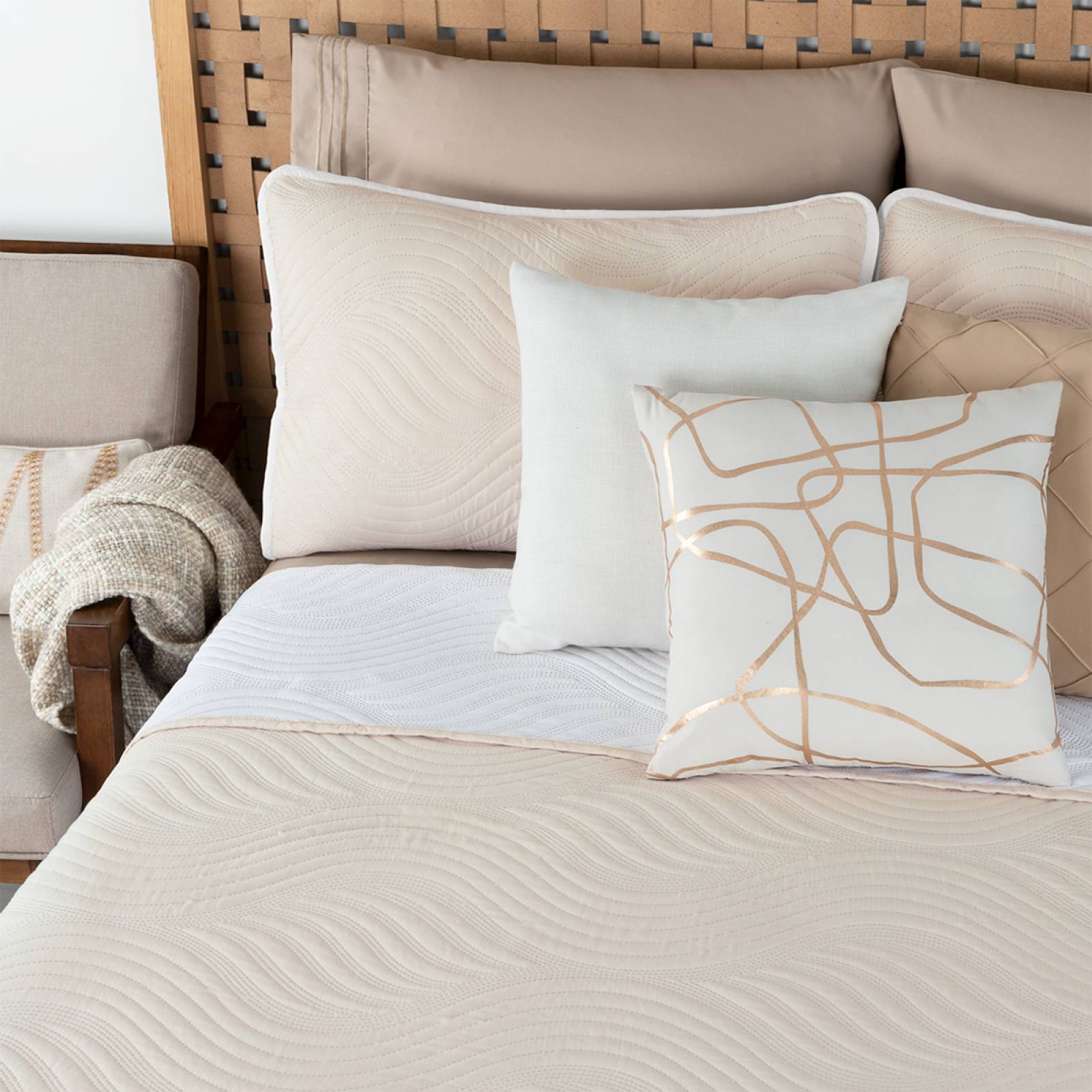 Edredón Ligero Matrimonial Doble Vista con Fundas Blanco - Beige REAL TEXTIL