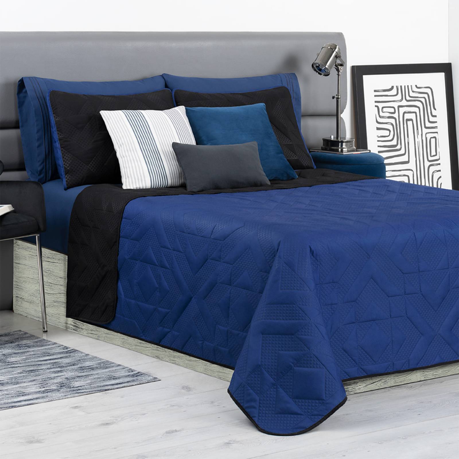 Edredón Ligero King Size Doble Vista con Fundas Azul Rey - Negro REAL TEXTIL