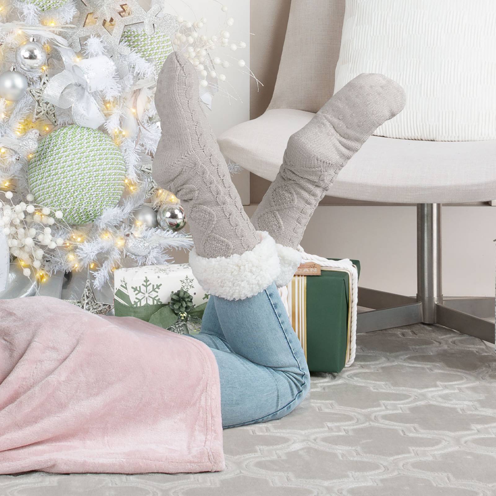 Calcetines Invernales Térmicos Pantuflas de Borrega para Invierno con Antiderrapante 1 Par Gris Claro REAL TEXTIL.