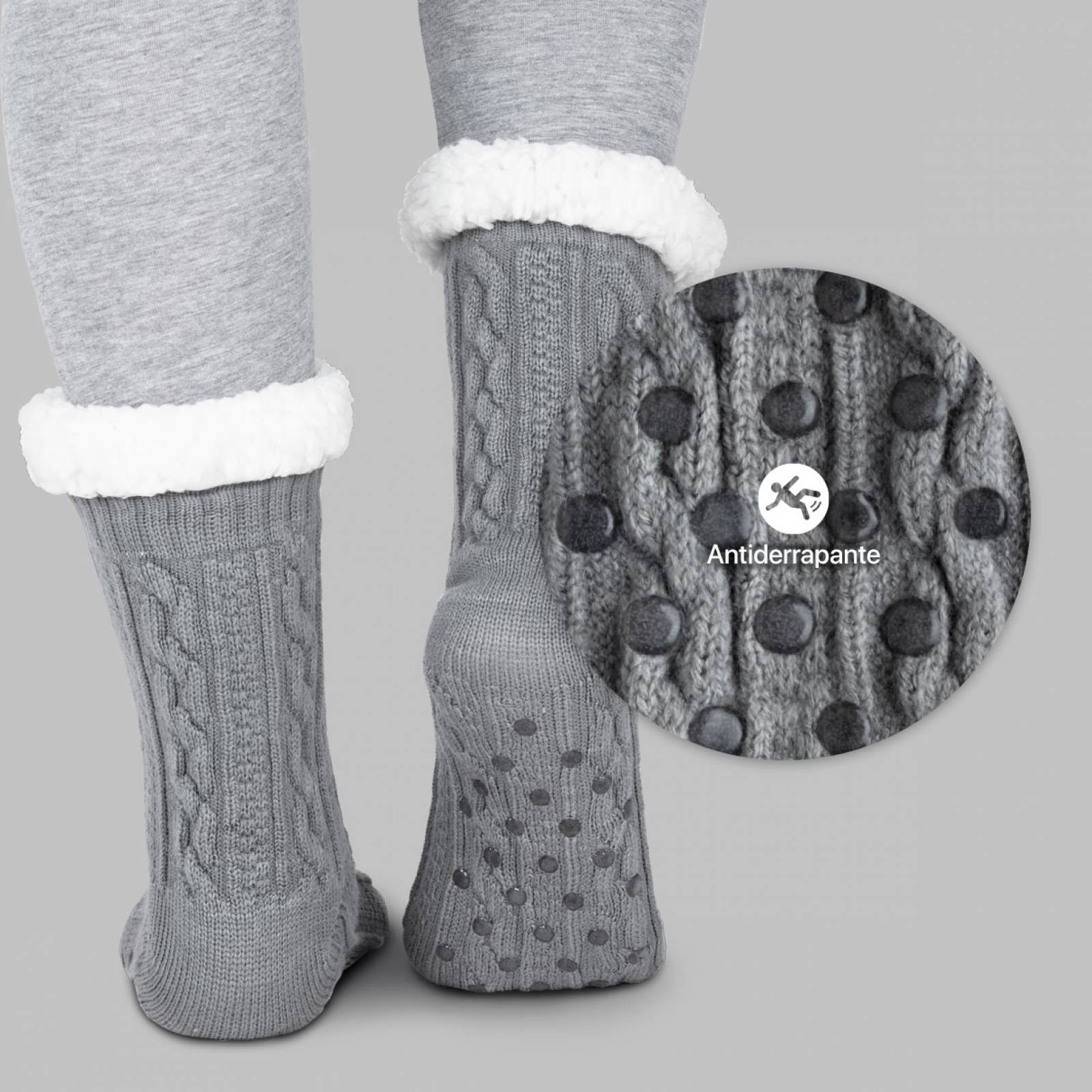 Calcetines Invernales Térmicos Borrega/ Antiderrapante 1 Par Gris con pompones REAL TEXTIL
