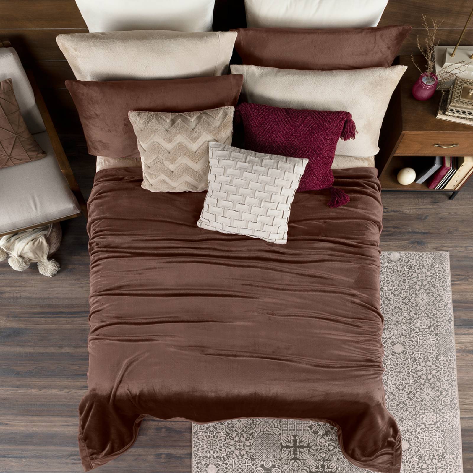 Cobertor King Size Liso Cobija Invernal Ligero Bronce (Café) ESQUIMAL