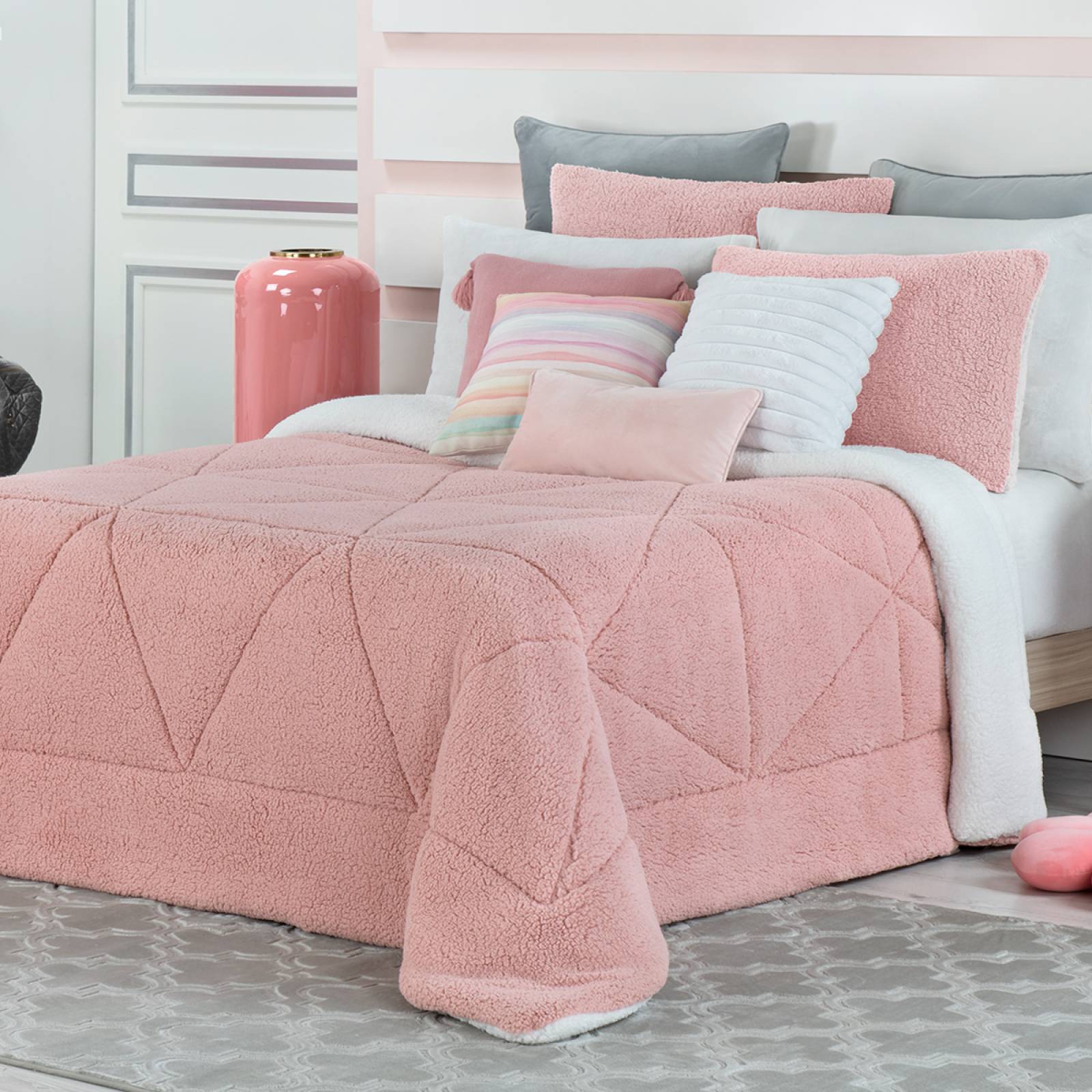 Cobertor Matrimonial Jumbo Edredón Borrega + Fundas Matilda ESQUIMAL