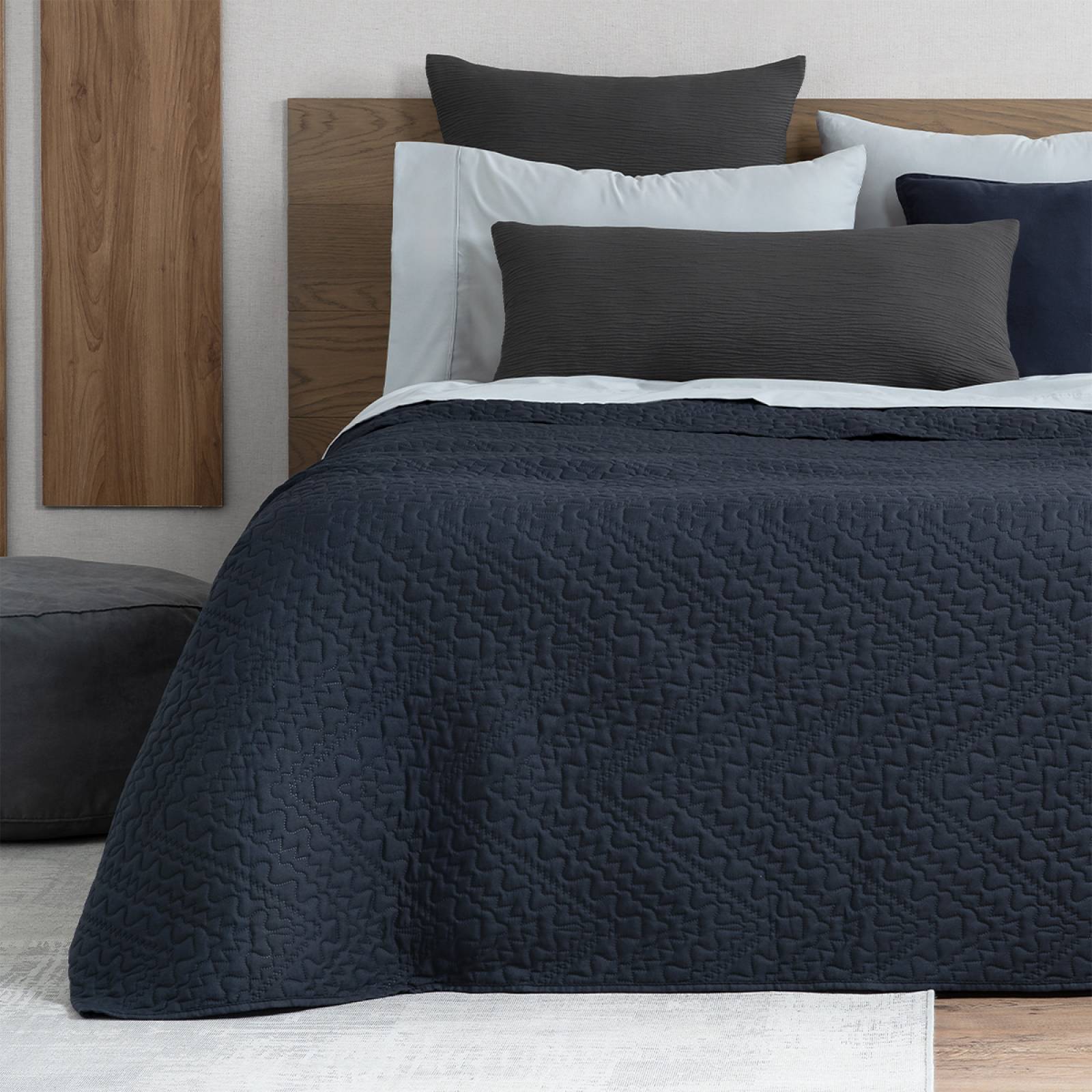 Edredón Económico Colcha Ligera Fresco Matrimonial de 1  Pieza Azul Oscuro Real Textil