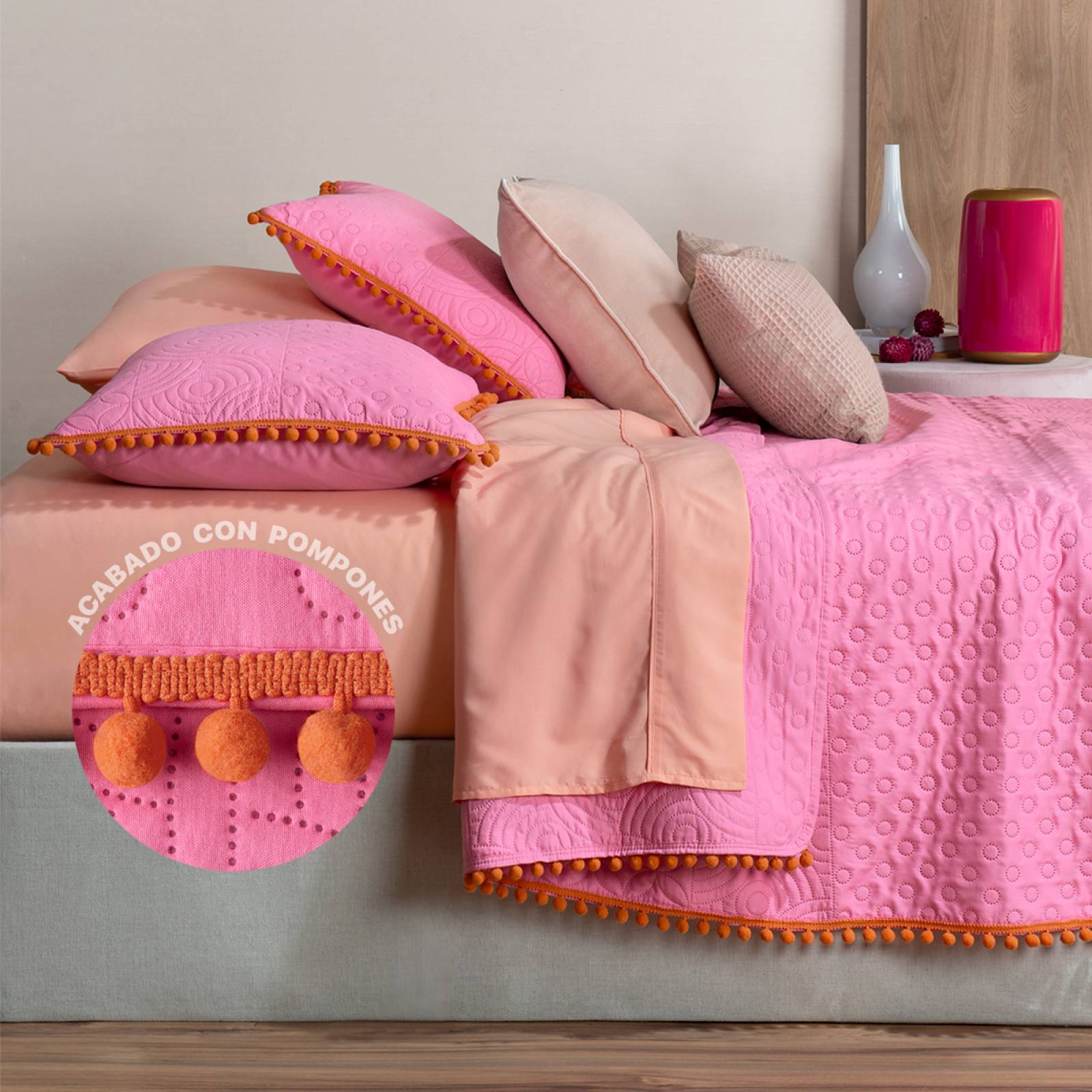 Edredón Ligero con Pompones King Size y Fundas de Almohada Rosa Naranja REAL TEXTIL.
