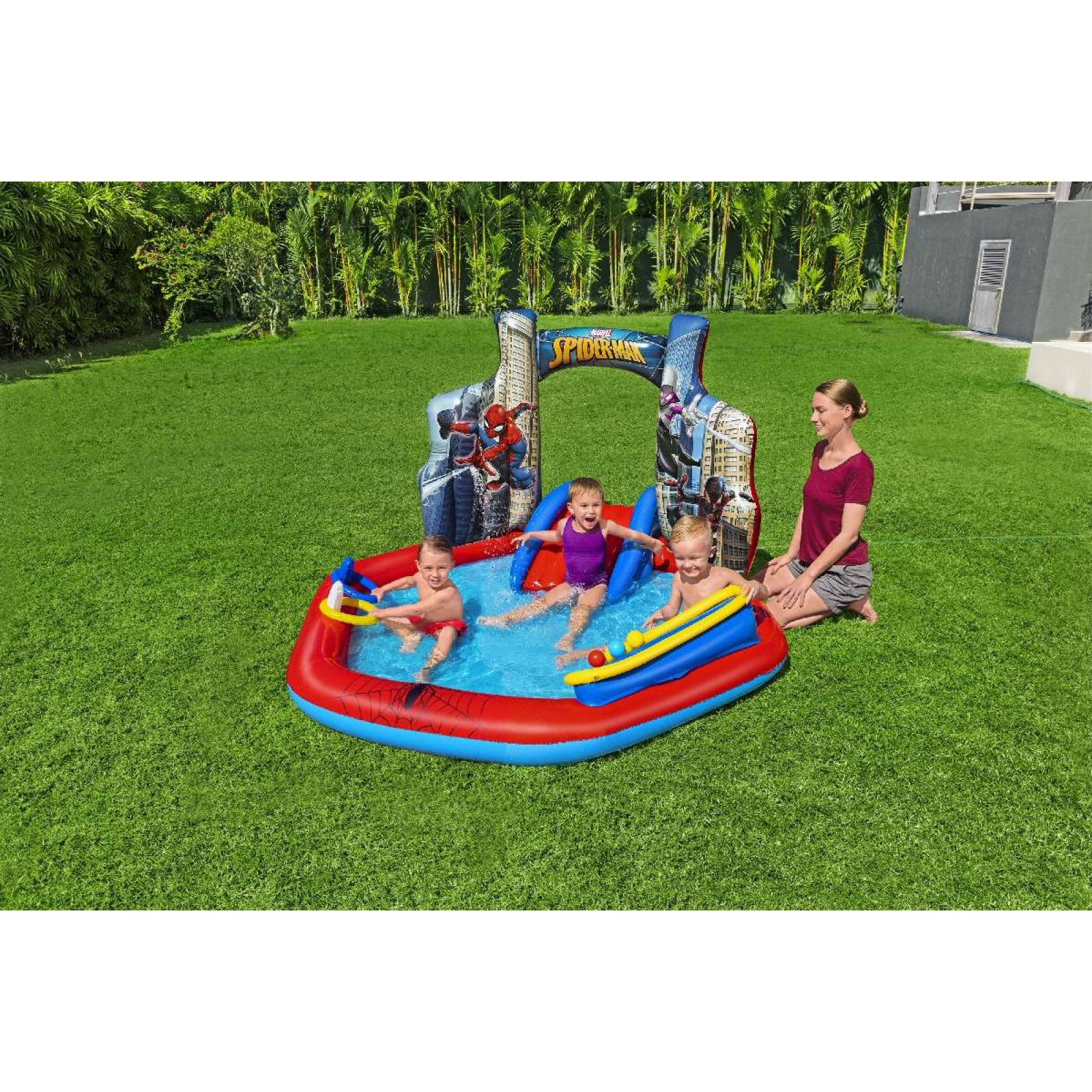 Alberca inflable 2.11x2.06x1.27cm spiderman con resbaladilla caja 1