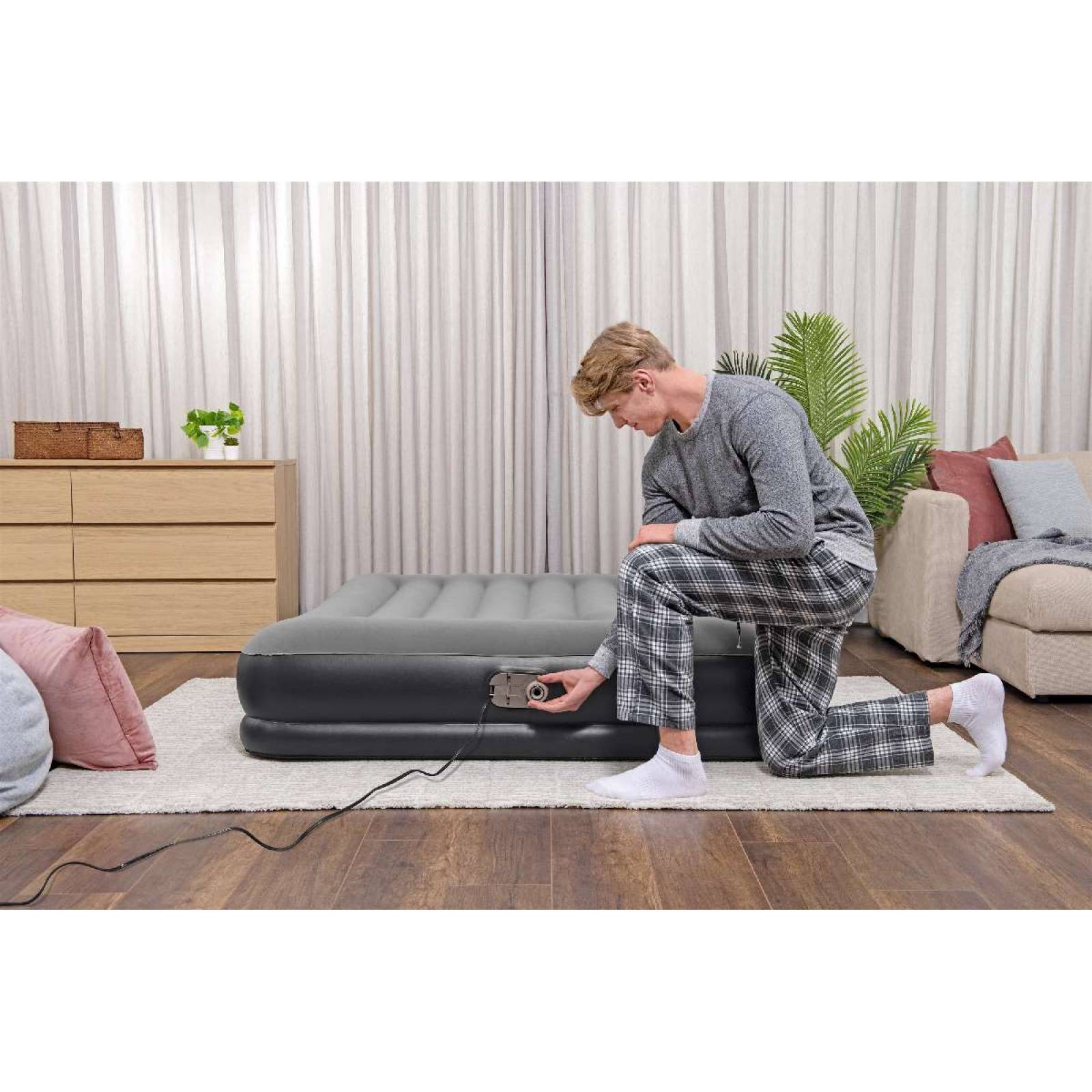 Colchon inflable queen con bomba de aire electrica integrada 1 modelo  2.03x1.52x36cm caja (1)