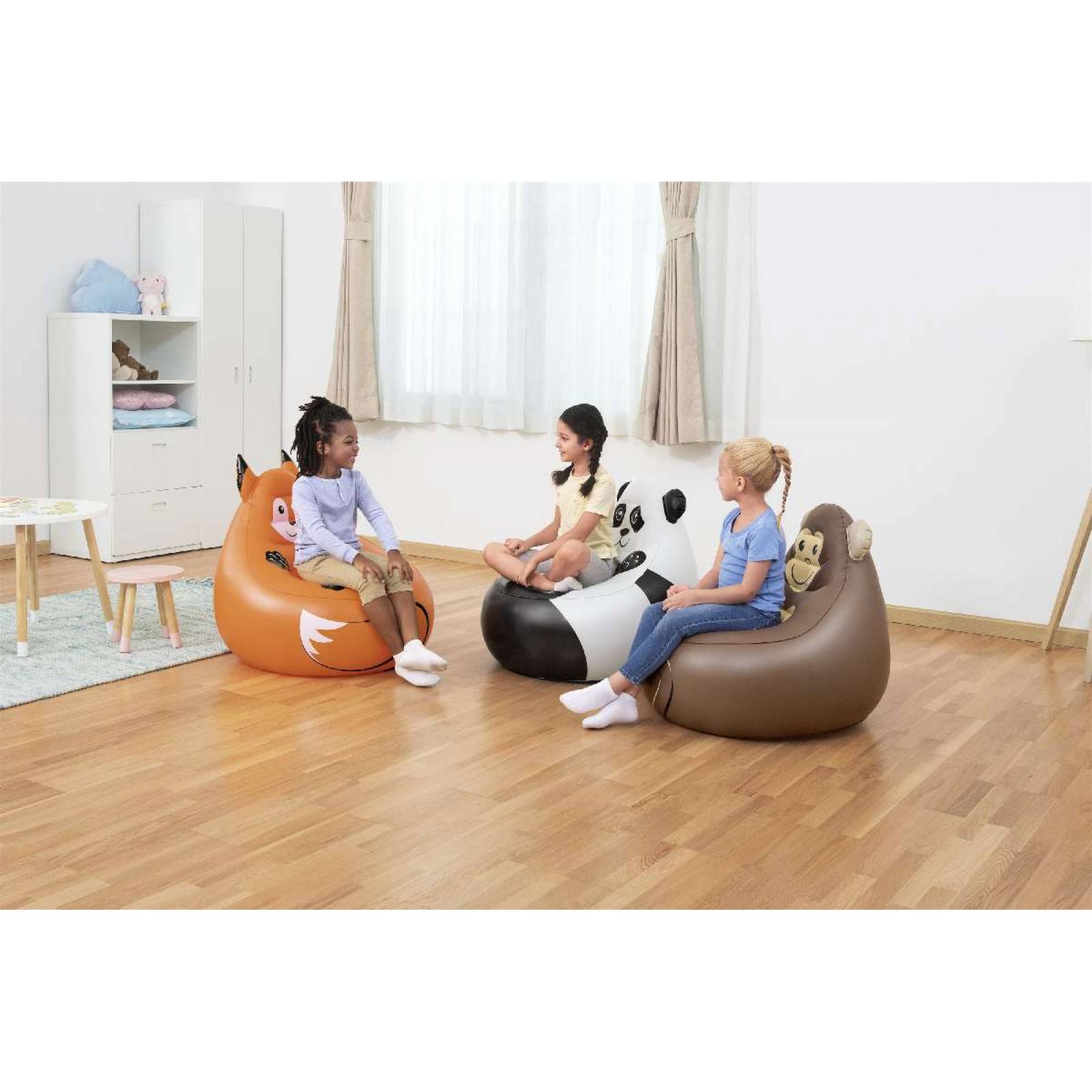 Sillon inflable .72x.72x.64-72cm igura zorro panda y mono caja (1)
