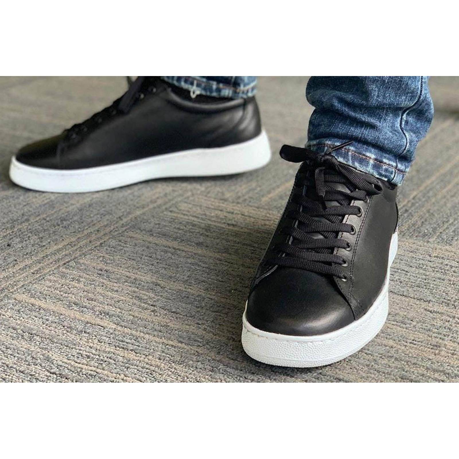 Viceversa Tenis Color Negro