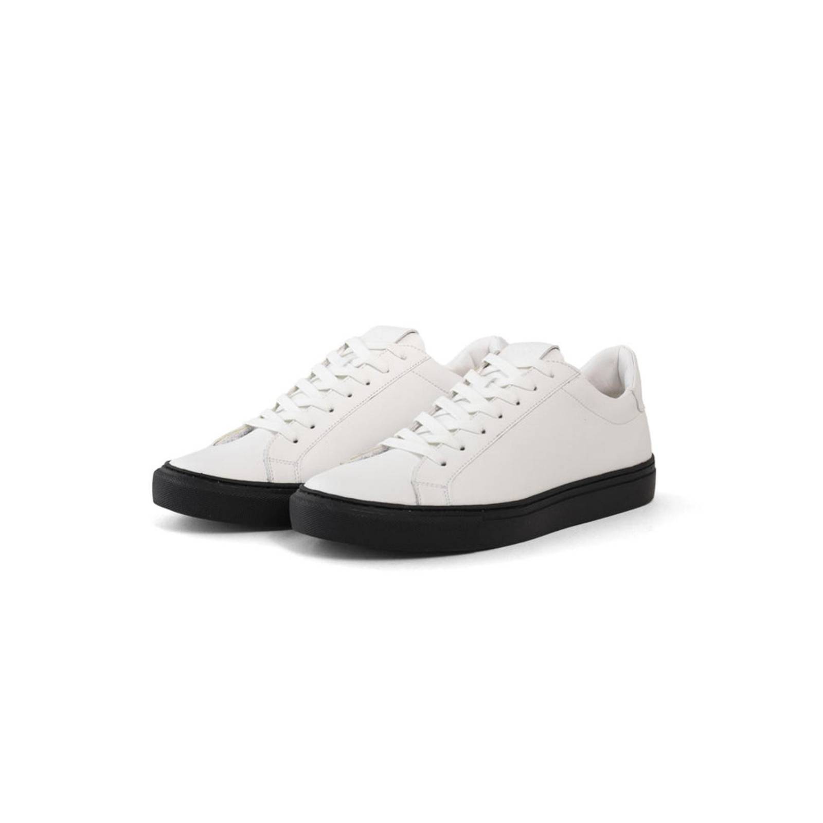 Viceversa Tenis color blanco con negro S23 