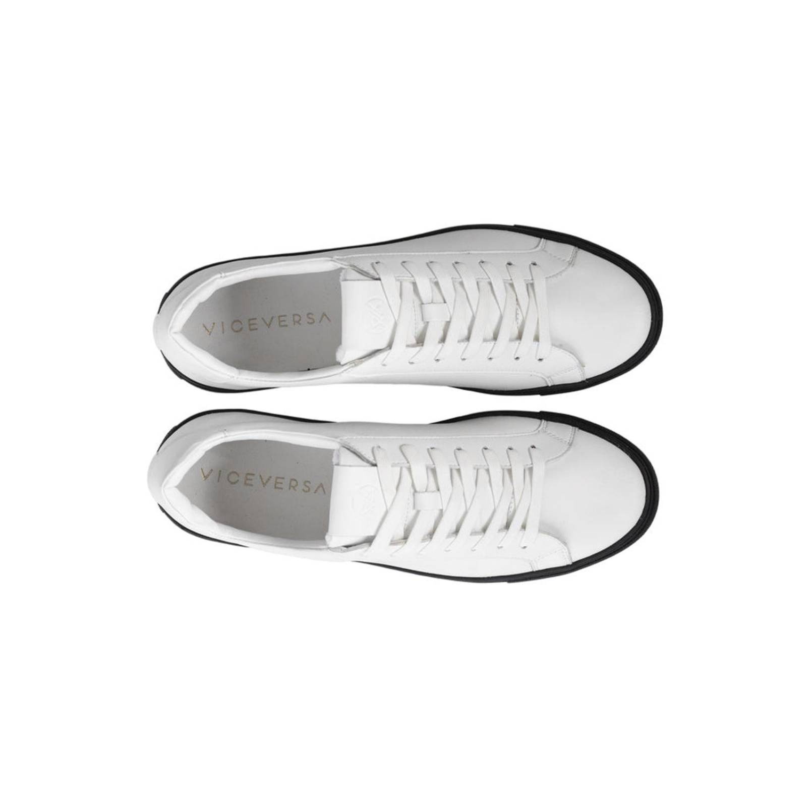 Viceversa Tenis color blanco con negro S23 