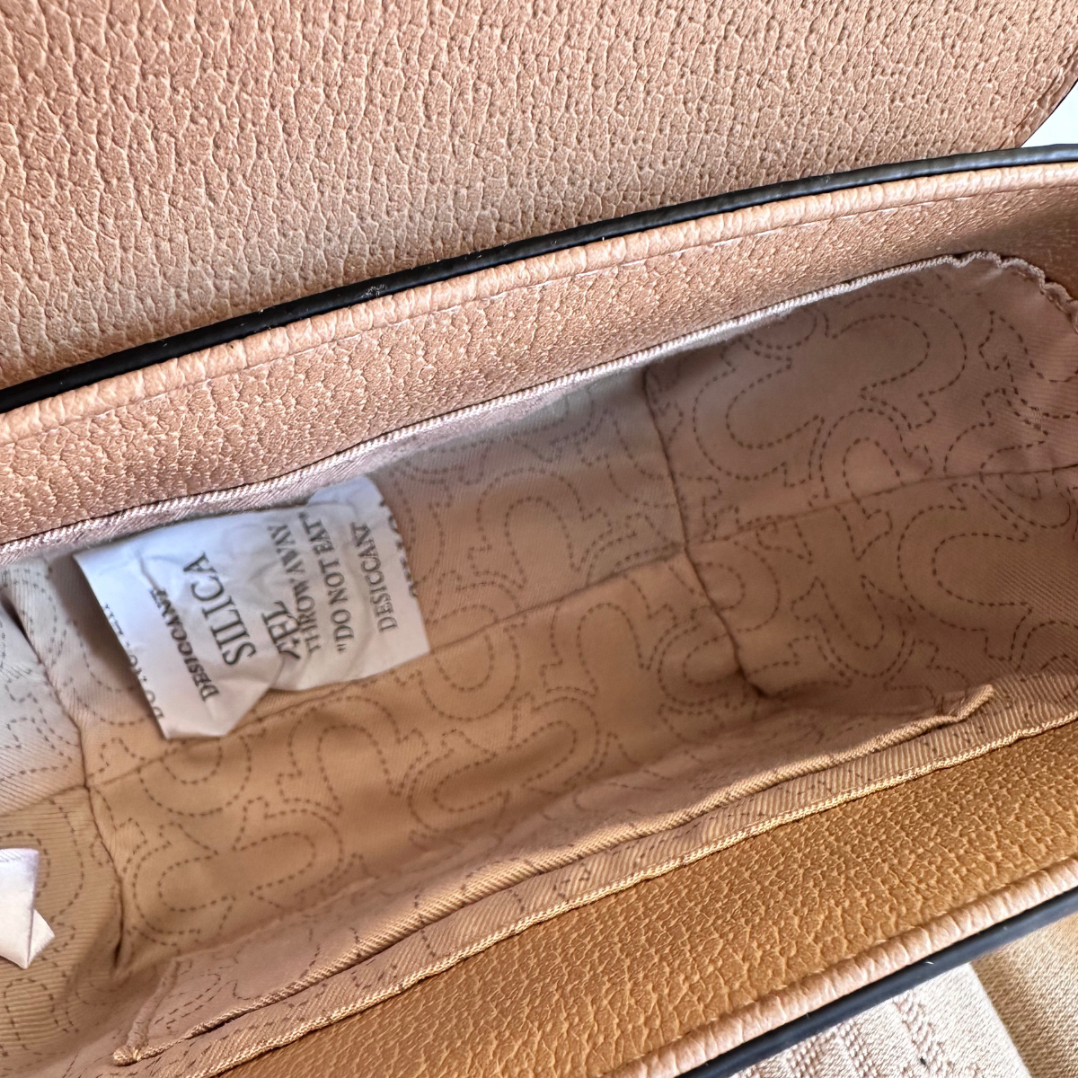 Crossbody True Religion