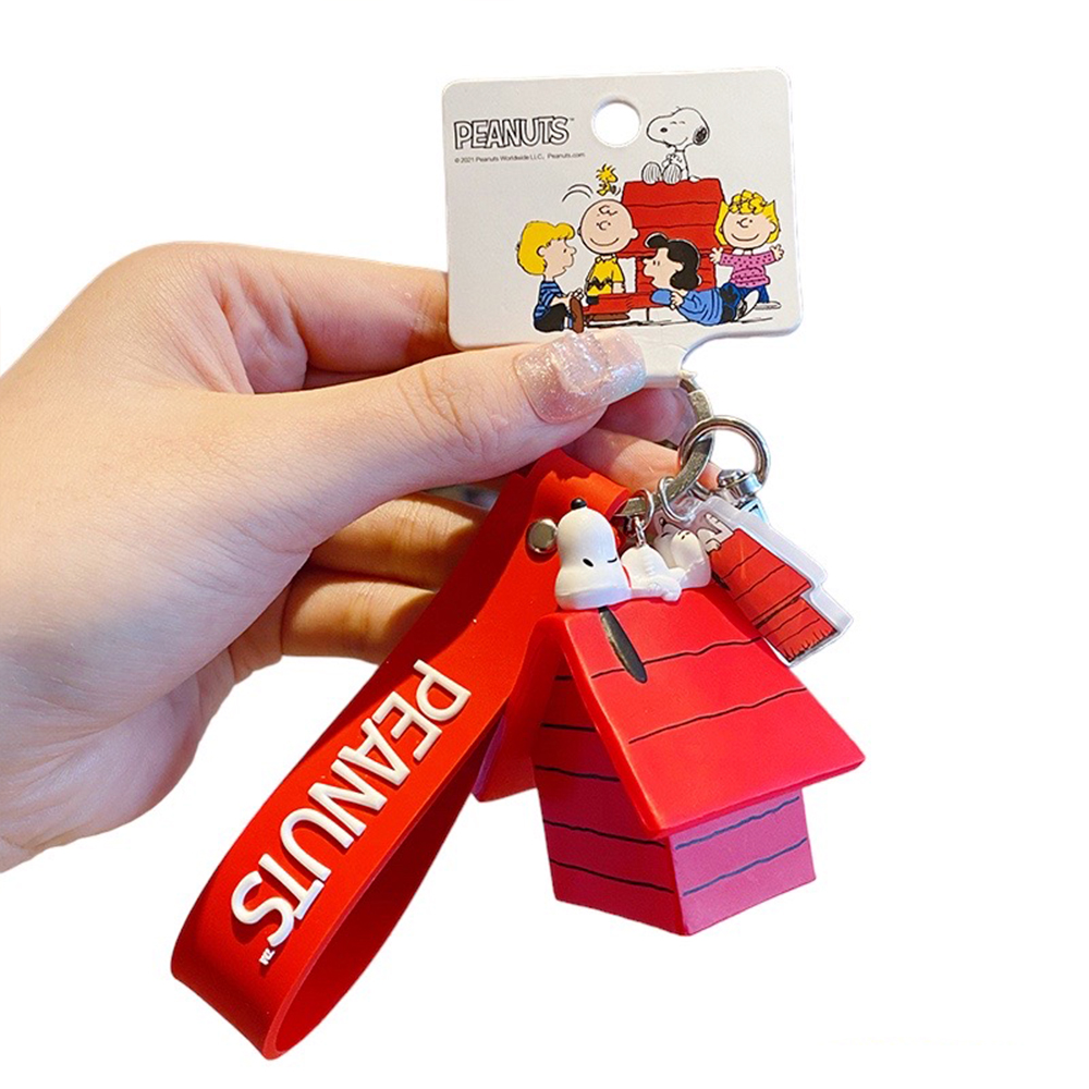 Llavero Snoopy Sobre Casita