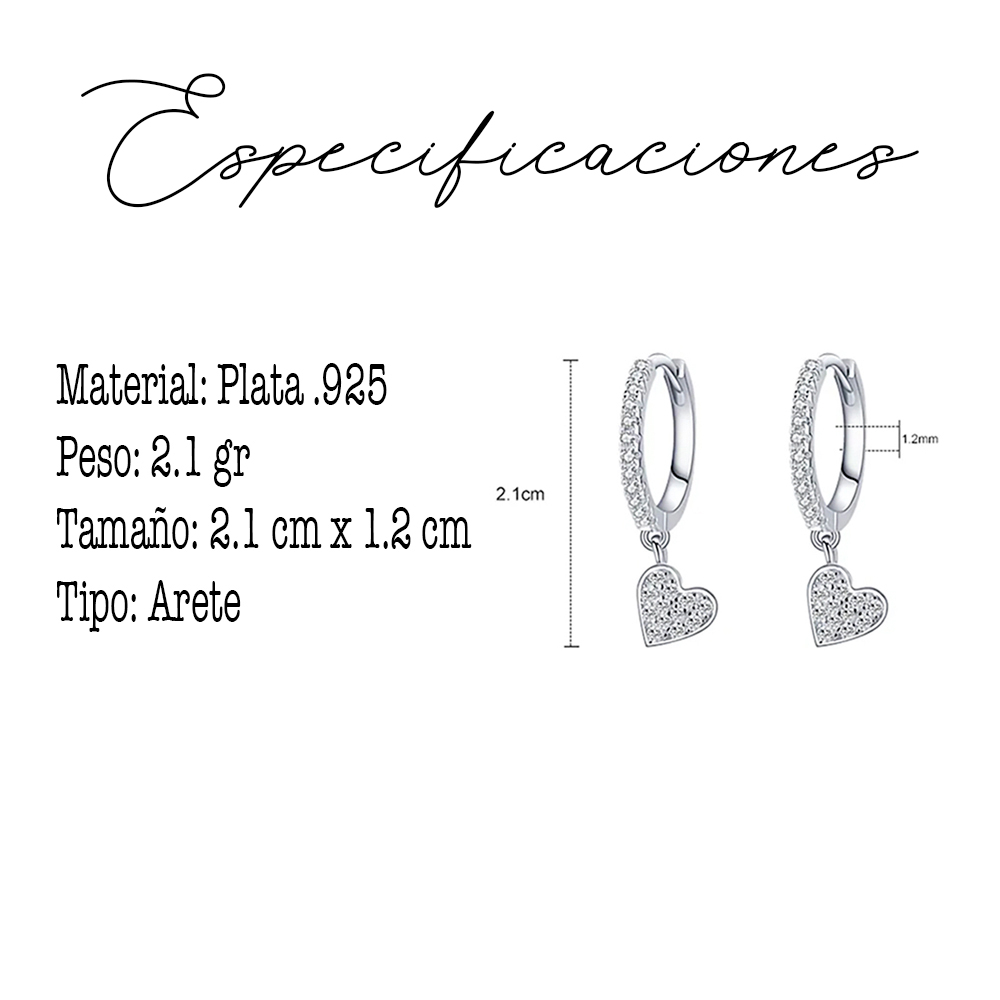 Aretes Tipo Huggies Con Colgante De Corazon.