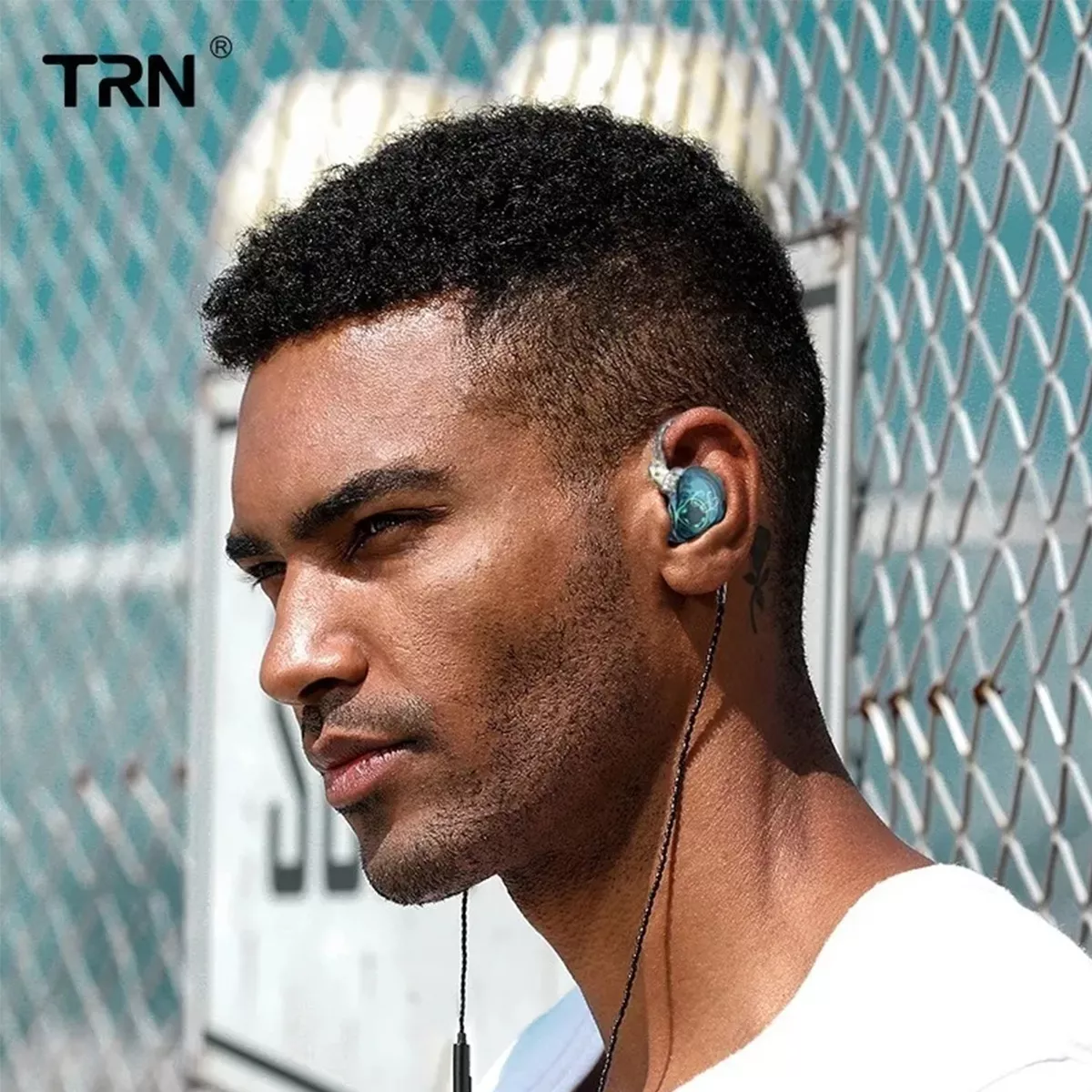 Audífonos In-ear Trn Cs2 Azul Transparente,con Micrófono