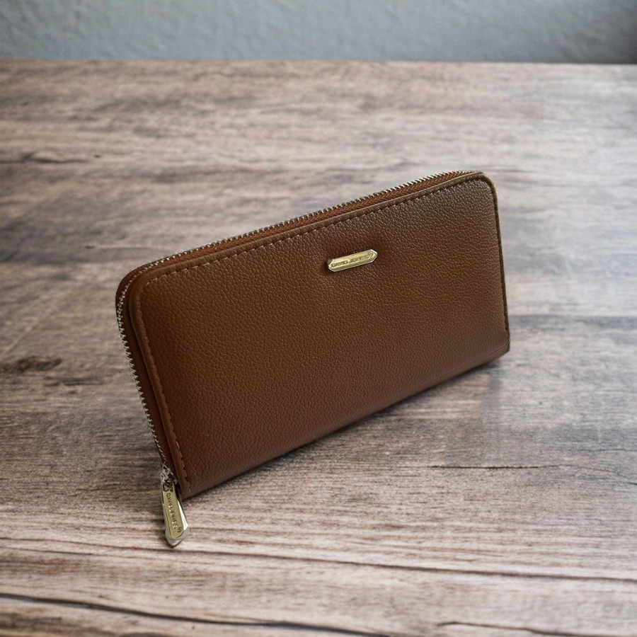 Cartera rectangular con varios compartimientos elegante para mujer de color café