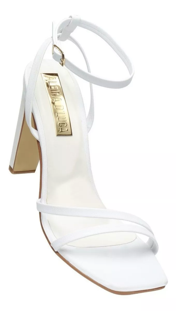 Sandalias de tacón color blanco elegantes para toda ocacion