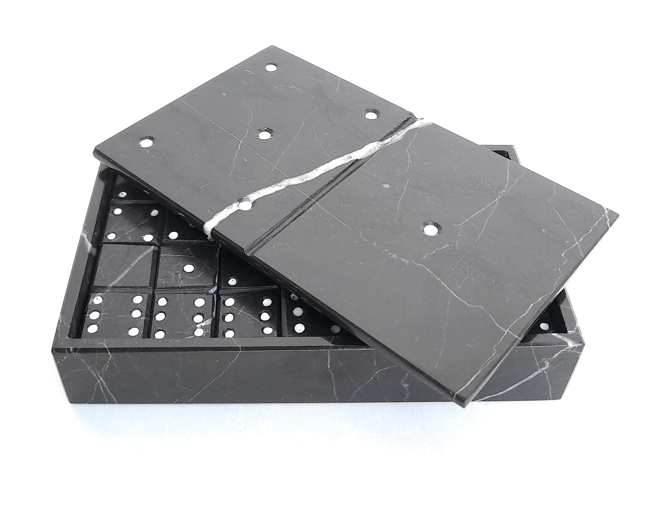 Domino de Marmol Negro Elegancia y distincion para regalar