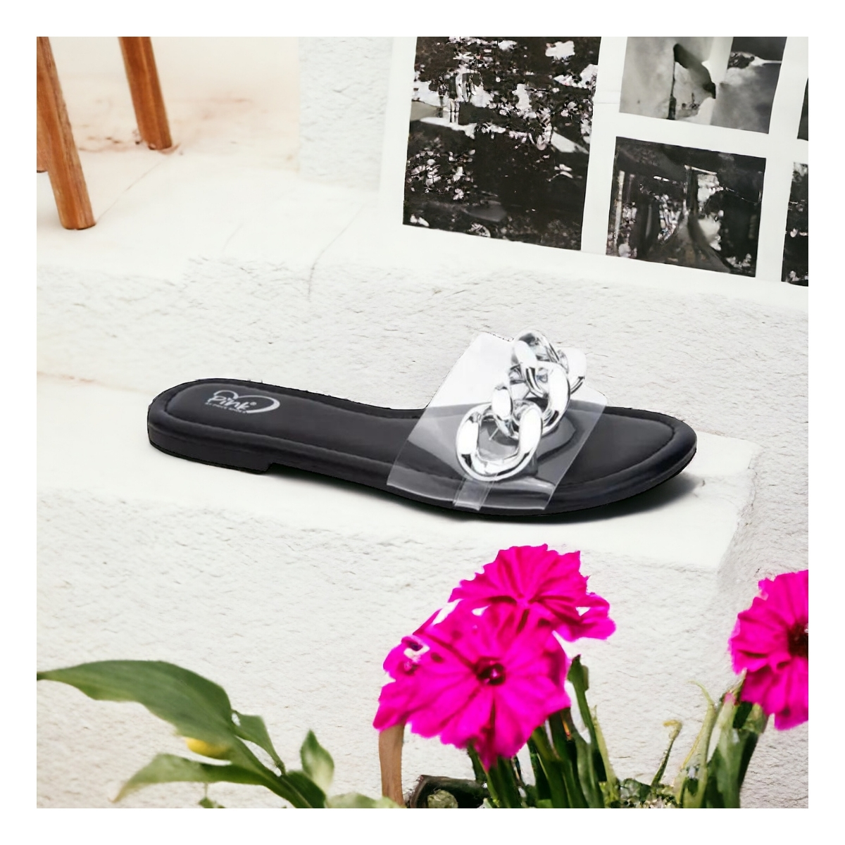 Sandalias casuales planas con cinta transparente y detalle de cadena plateada para uso diario para mujer.