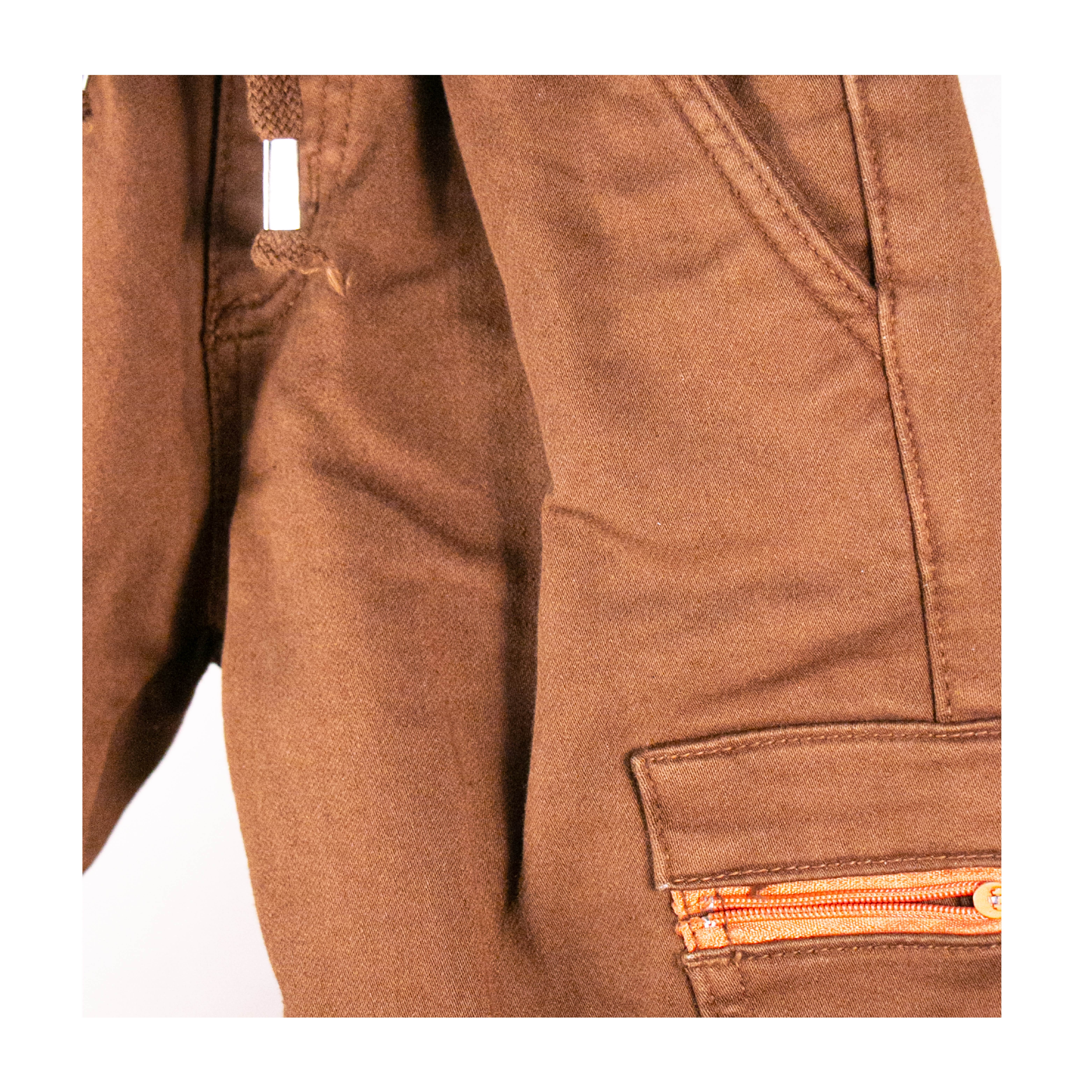 Pantalon Pixx color café holgado