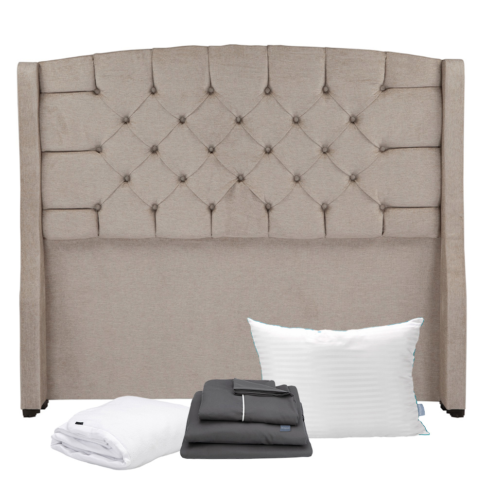 Cabecera Matrimonial Dicasa Sitka Color Arena Con Sábanas Royal Gris, Almohada Royal y Protector Cloud.