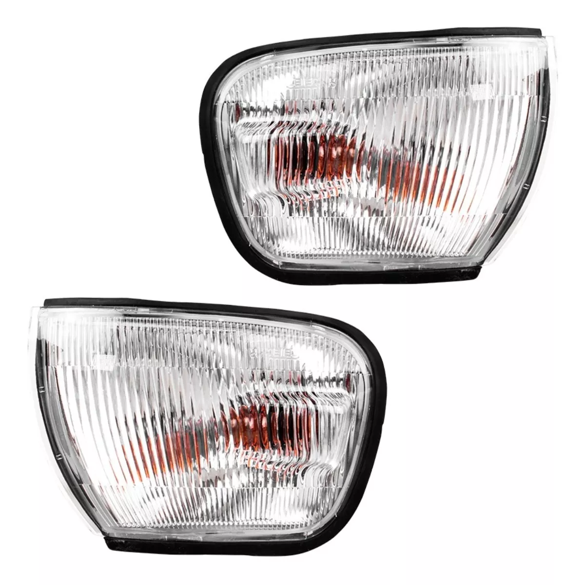 Par De Cuartos Tsuru 3 2001-2017 