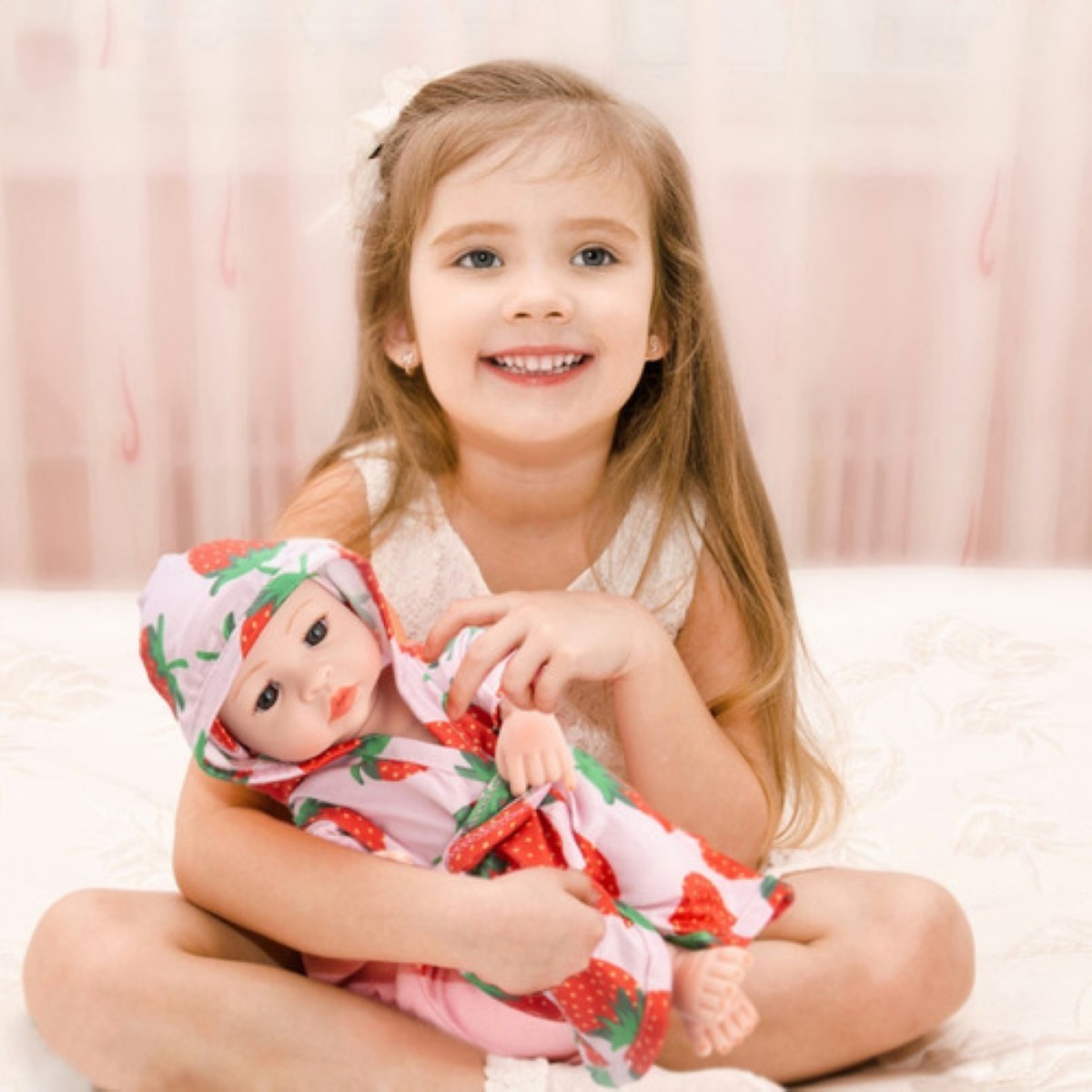 Bebé Reborn Muñeca Realista De Cuerpo Completo 30cm rosa fresas rojas.