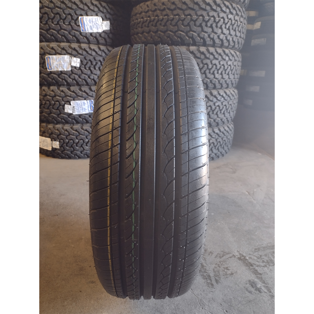LLANTA 215/60R16 HIFLY HF201 95V