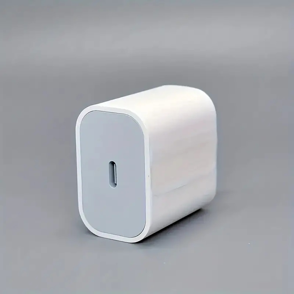 Cargador para Iphone 22 W cable y cubo.