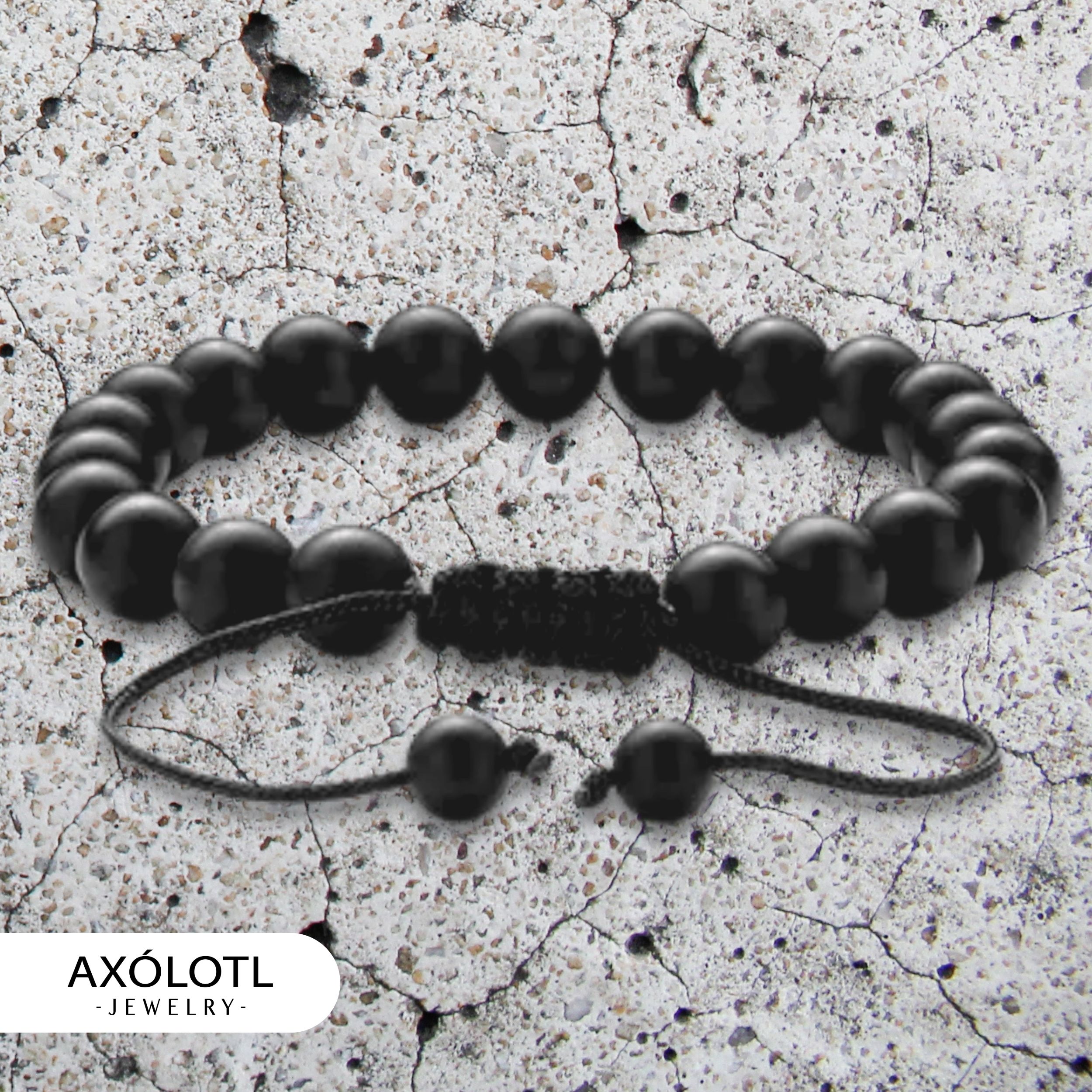 Elegante pulsera ajustable Axólotl Jewelry de piedra ónix para meditar, curativa y de protección.