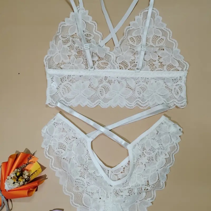 Juego lenceria de encaje Blanco .