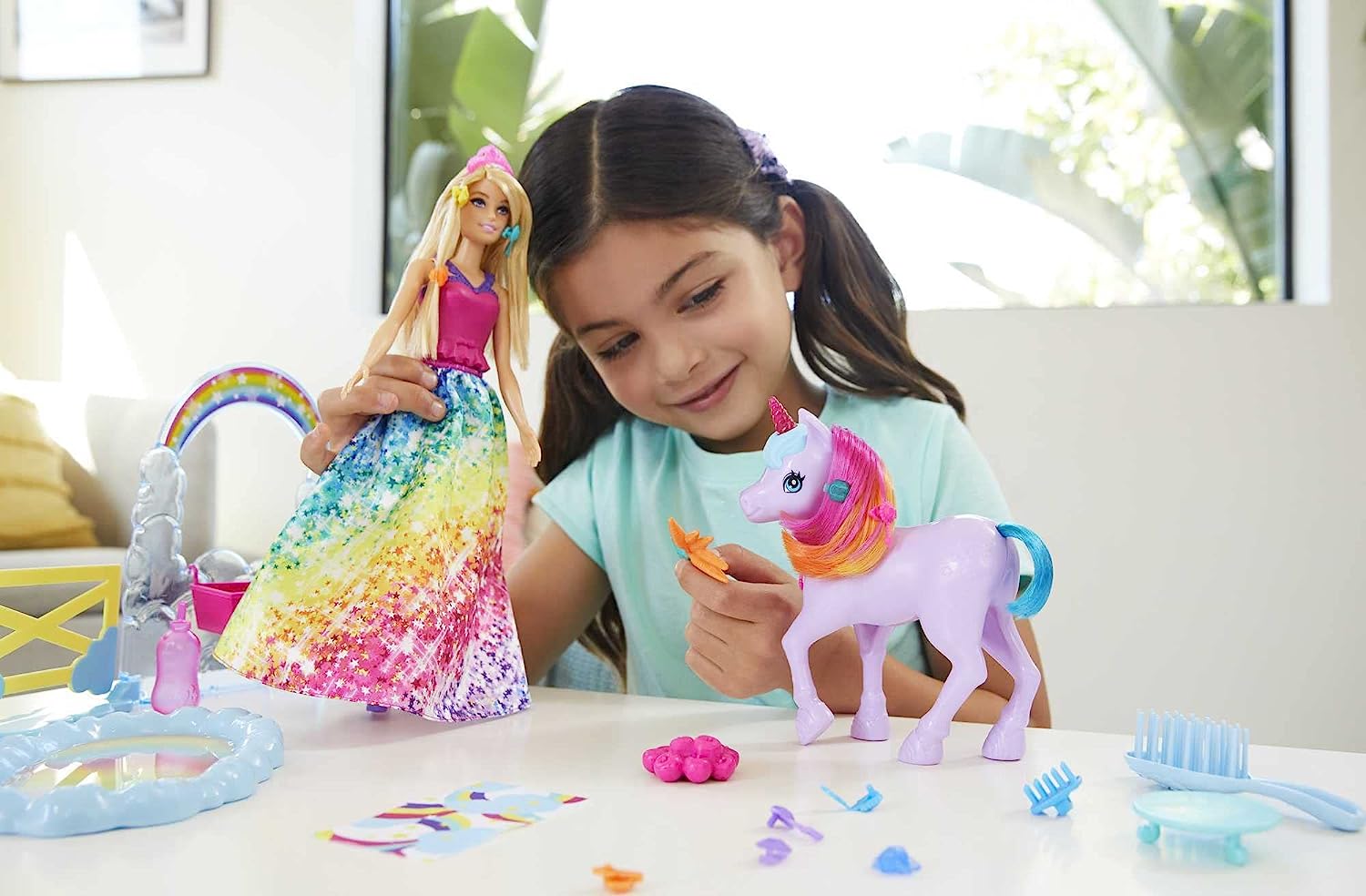Barbie Fantasía Muñeca Unicornio Arcoiris