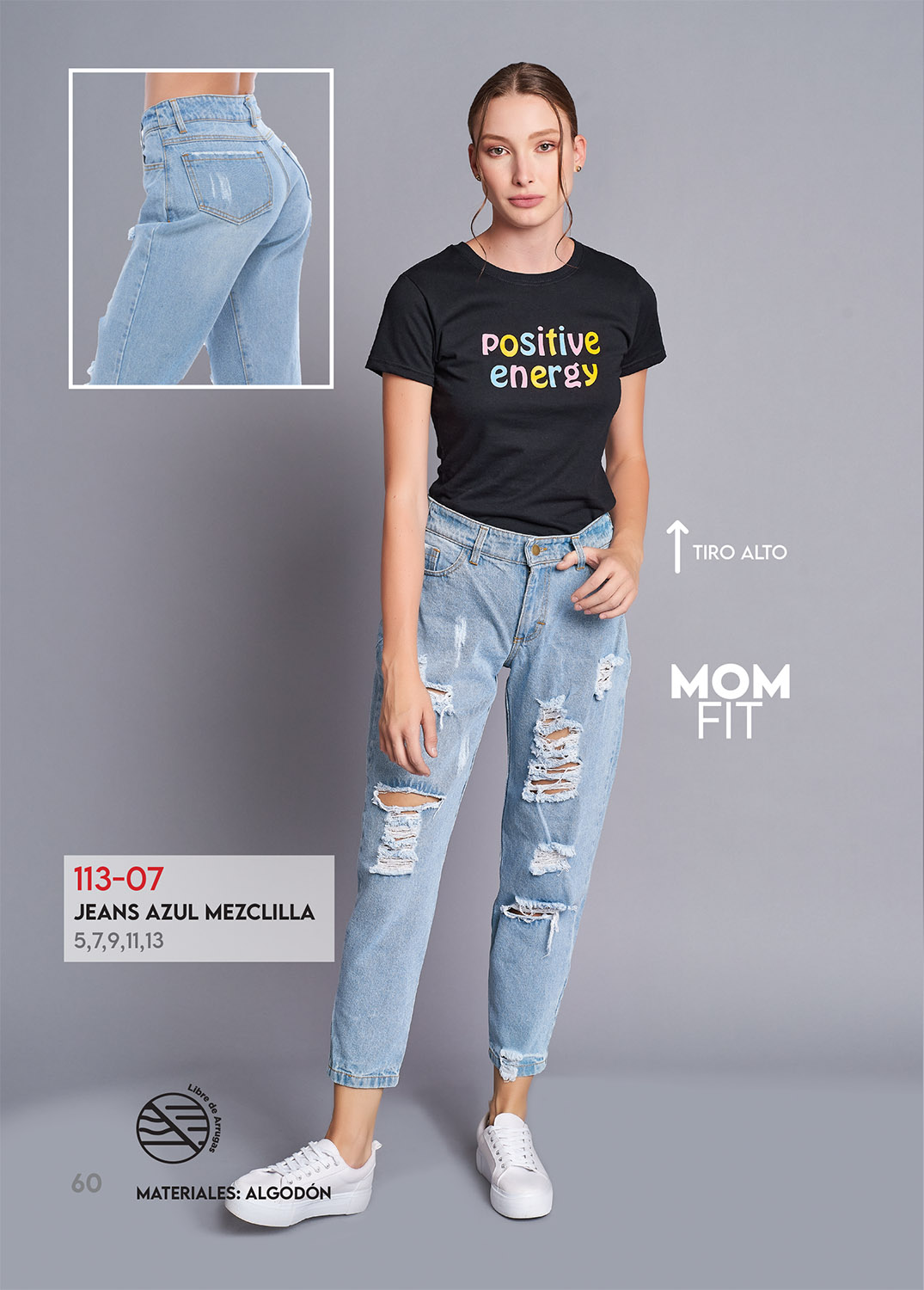 Jeans Tiro Medio, Corte Mom Fit, Rupturas Decorativas, Largo al Tobillo, Bolsas Habilitadas, Mezclilla Rígida, Algodón, Desgaste Decorativo en Bolsas, Botón Dorado, Color Azul Claro 