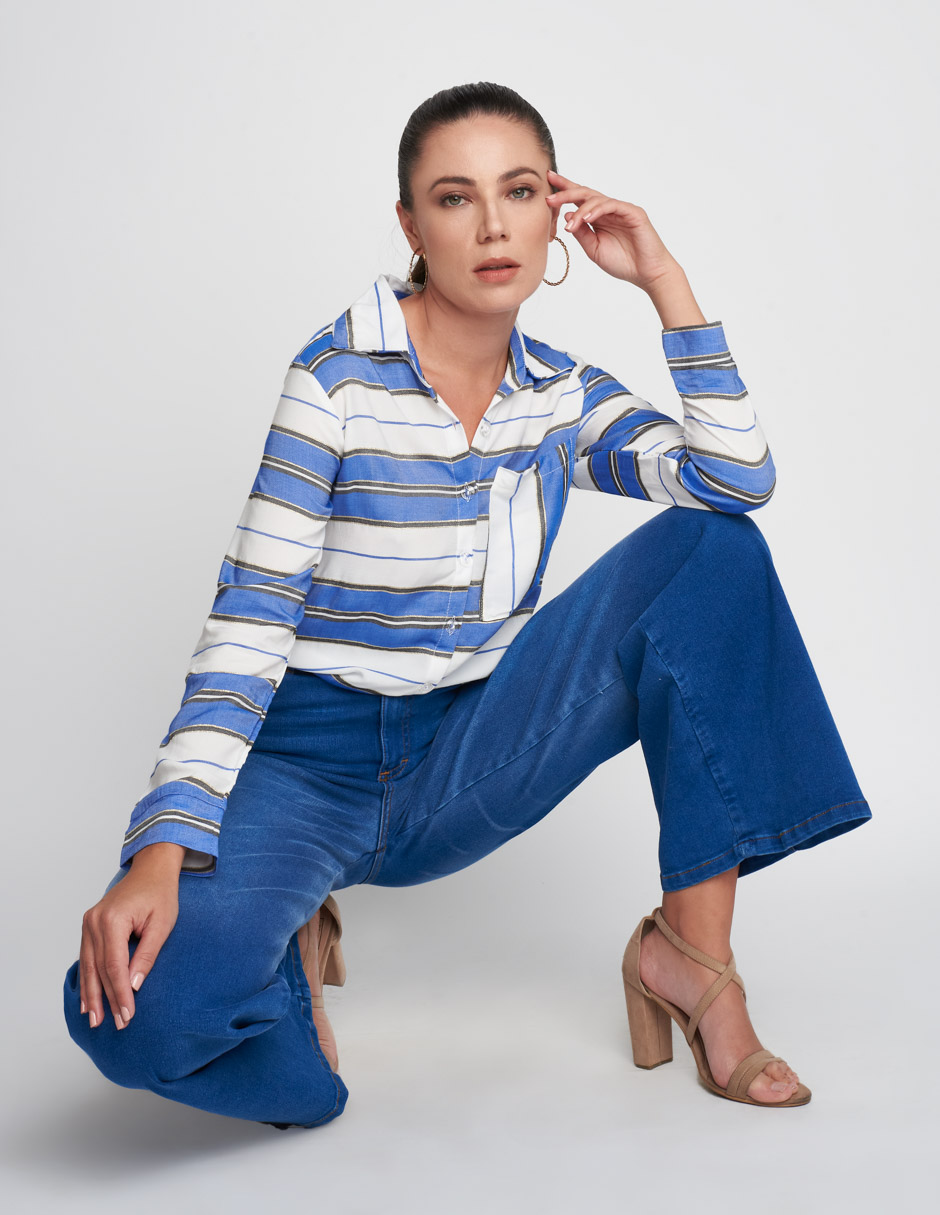 Jeans Devendi para mujer de tela de mezclilla en color azul tiro alto a la cintura wide leg 